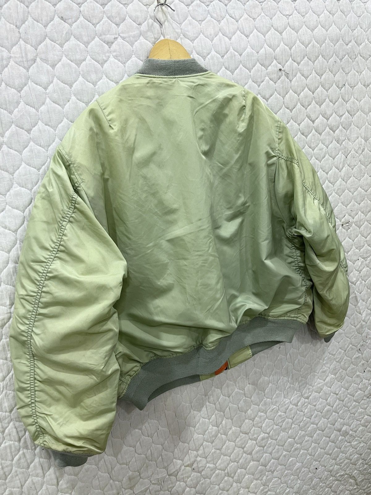 Converse (Hhh). VINTAGE CONVERSE HYPEBEAST BOMBER JACKET Size US XL / EU 56 / 4 - 6 Thumbnail