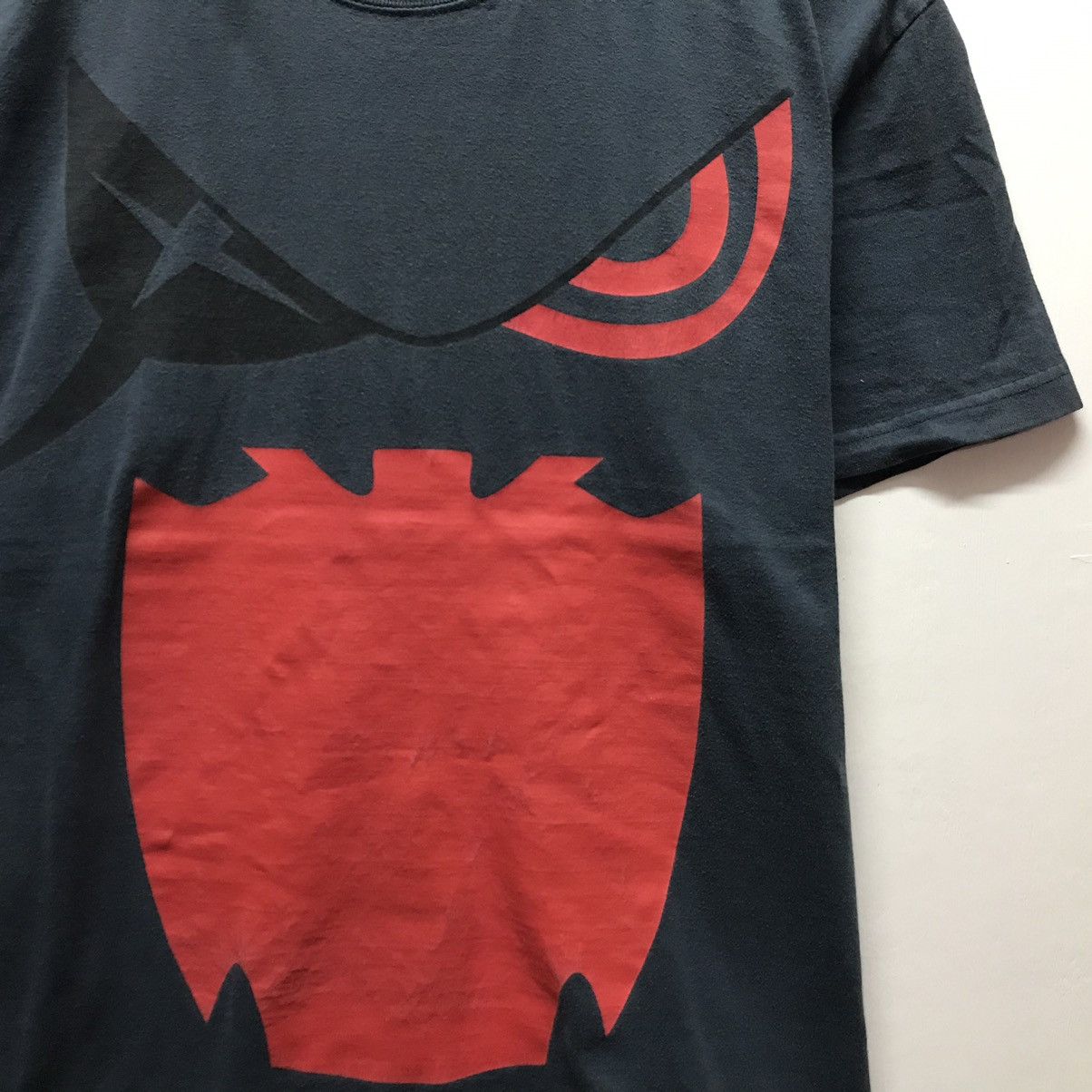 Japanese Brand × Vintage Vintage Shirt CrewNeck Biglogo Art Eyes Size US M / EU 48-50 / 2 - 5 Thumbnail
