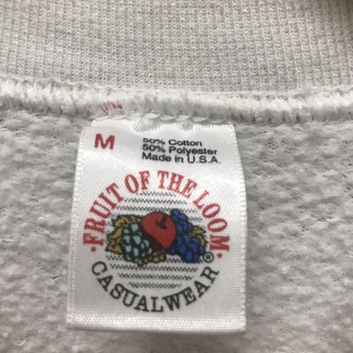 Fruit Of The Loom × Vintage Vintage Plain White Colour Sweatshirt CrewNeck Size US S / EU 44-46 / 1 - 6 Thumbnail