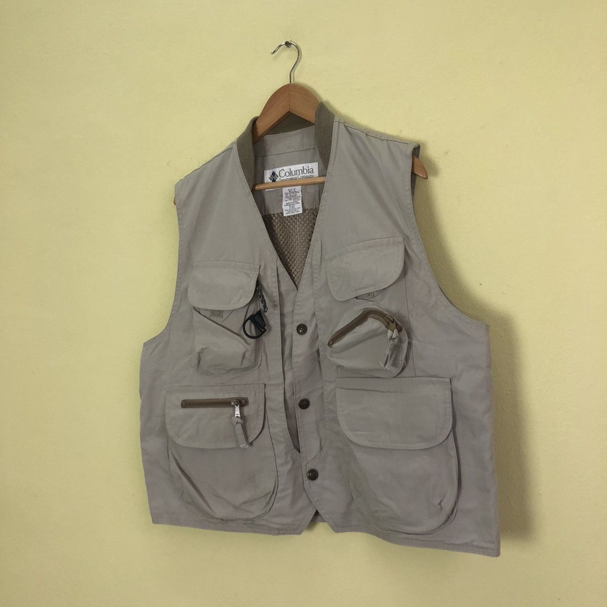 Columbia Columbia Tactical Parachute Vest Sleeveless Kanye Style Size US XL / EU 56 / 4 - 2 Thumbnail