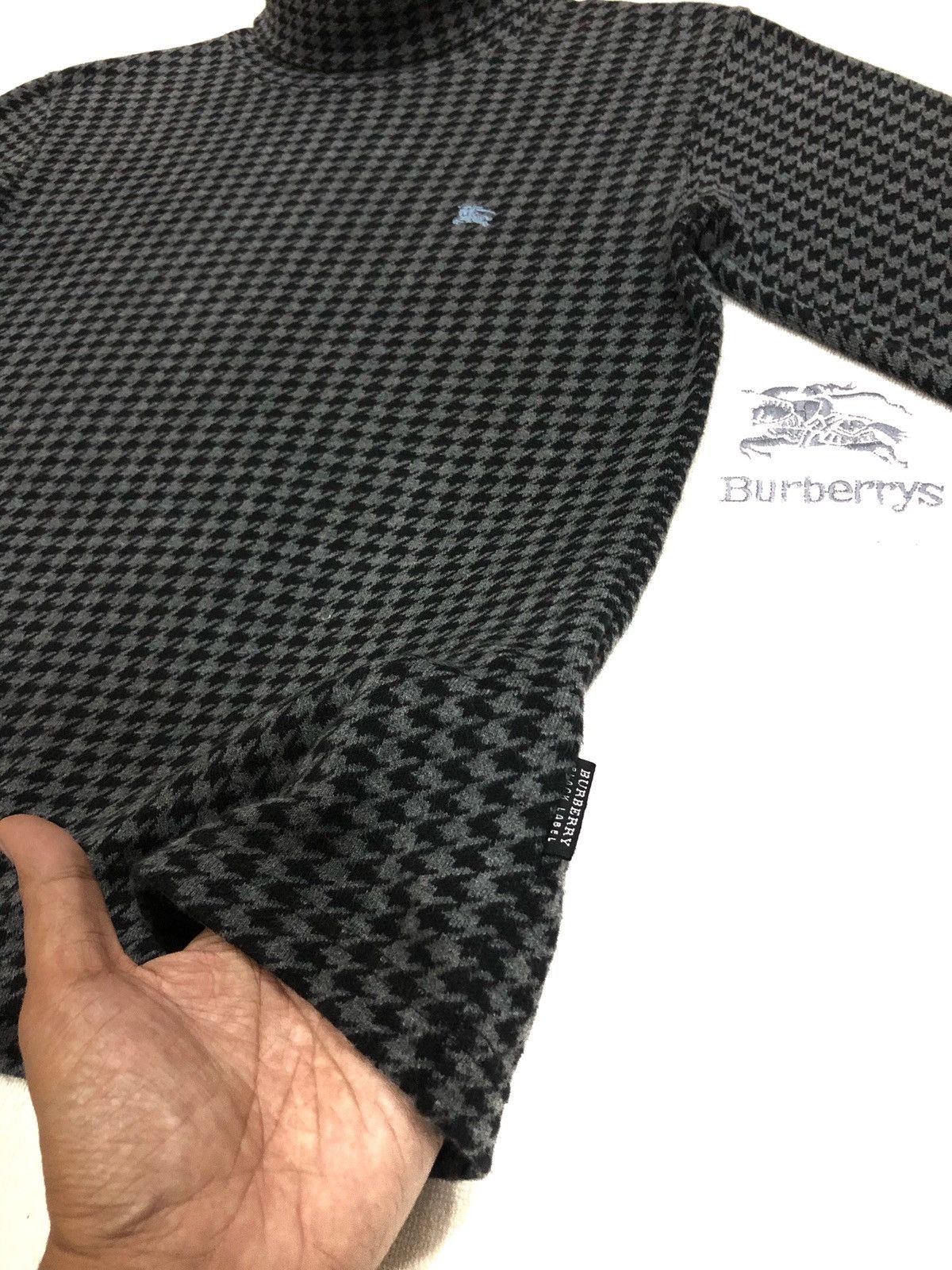Burberry Burberry Black Label Houndstooth CheckTurtleneck Size US M / EU 48-50 / 2 - 9 Thumbnail