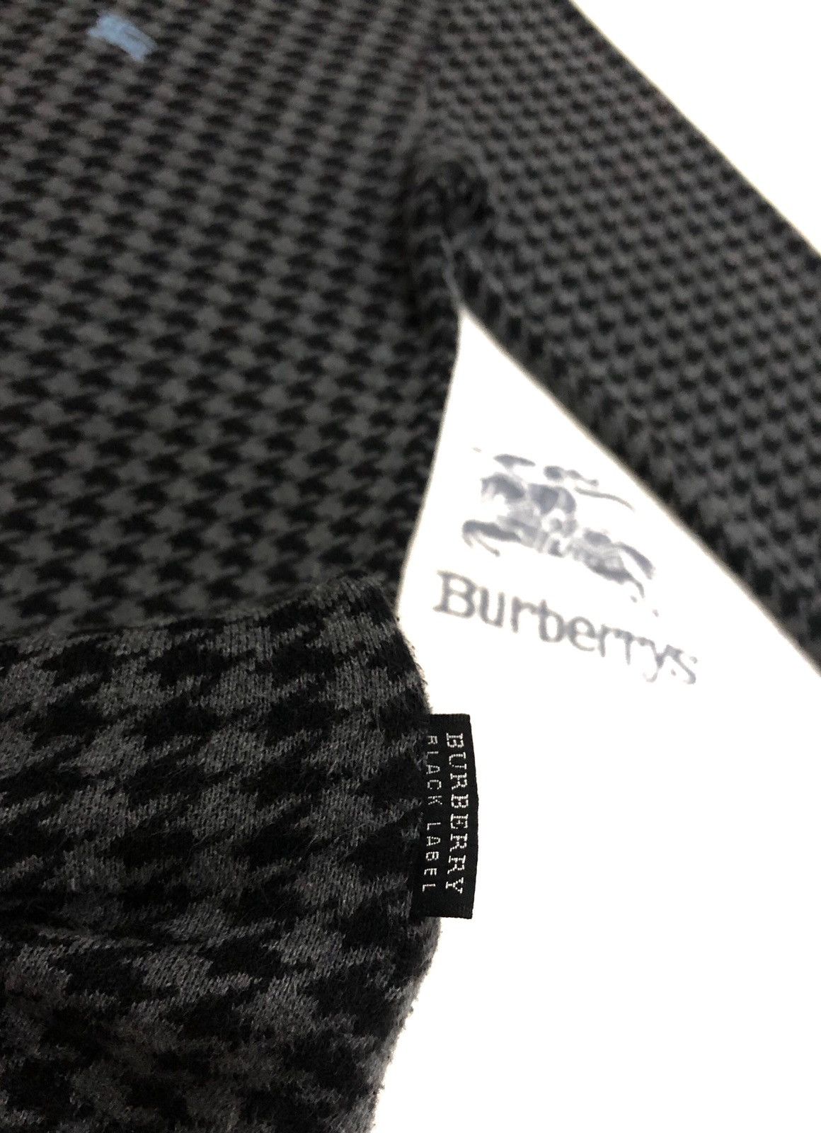Burberry Burberry Black Label Houndstooth CheckTurtleneck Size US M / EU 48-50 / 2 - 10 Thumbnail