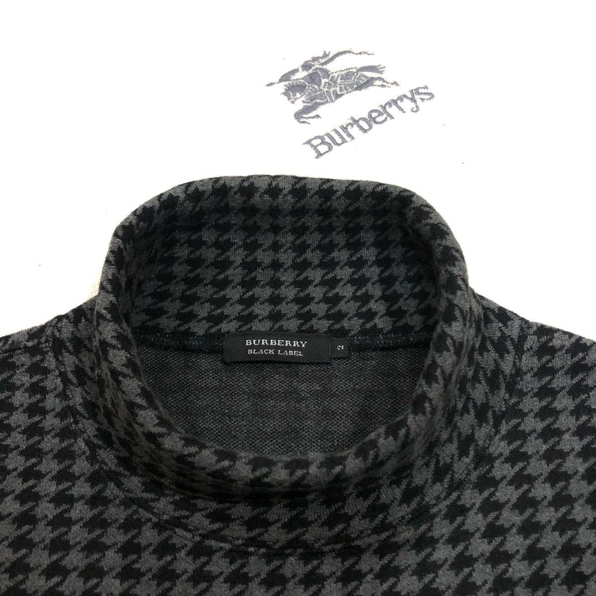 Burberry Burberry Black Label Houndstooth CheckTurtleneck Size US M / EU 48-50 / 2 - 12 Thumbnail