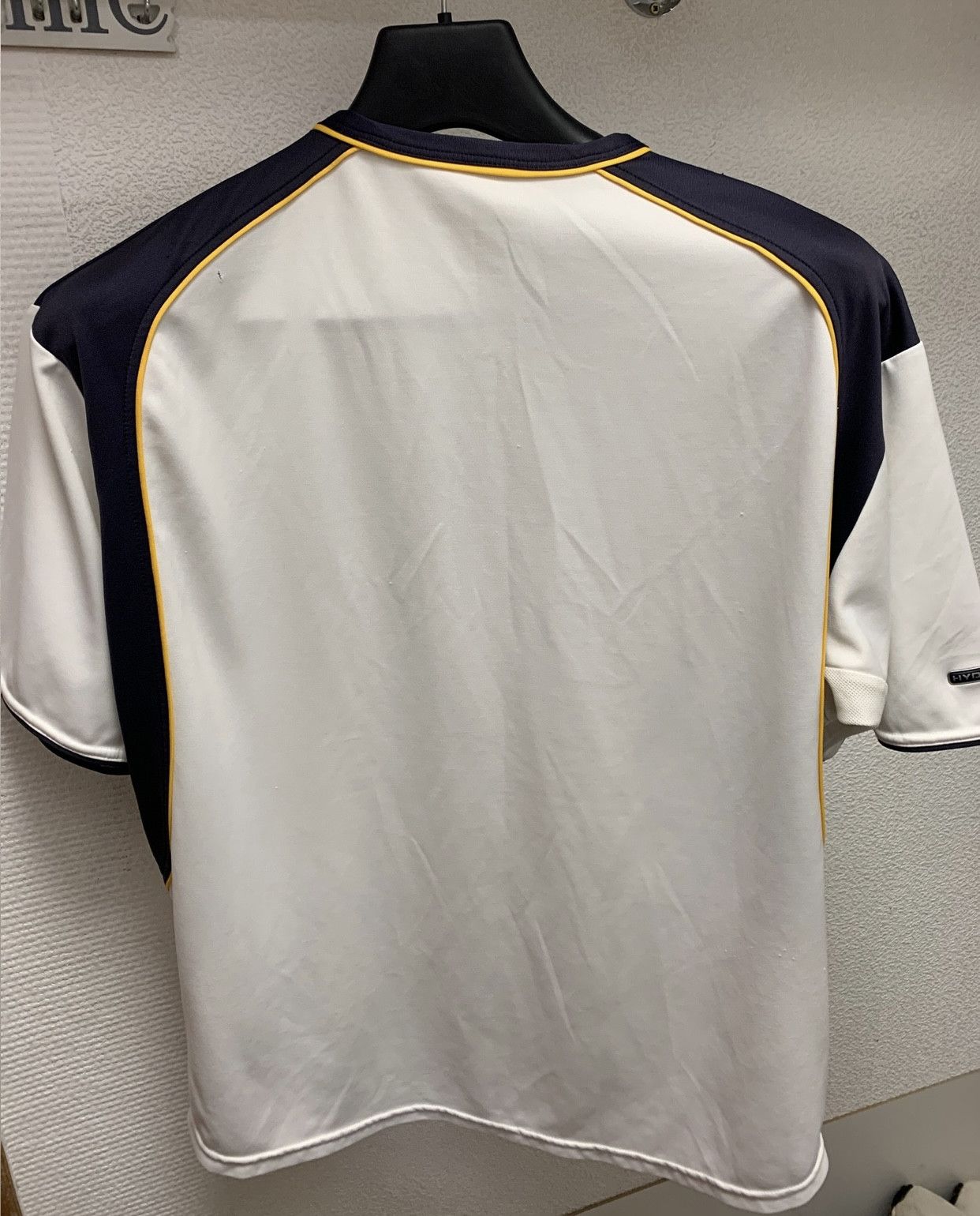 Reebok Liverpool Reebok vintage soccer jersey 2000-01 xl white Size US XL / EU 56 / 4 - 6 Thumbnail