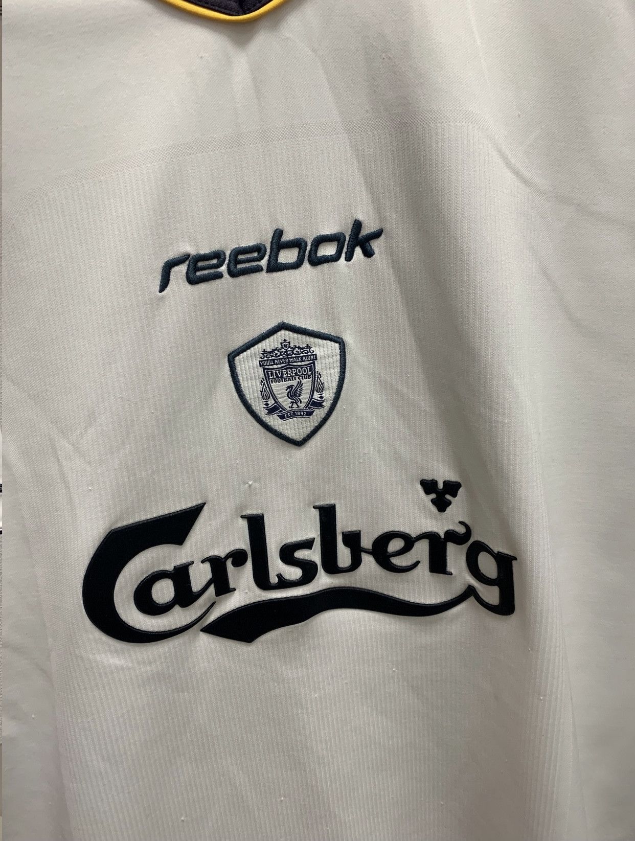 Reebok Liverpool Reebok vintage soccer jersey 2000-01 xl white Size US XL / EU 56 / 4 - 7 Thumbnail