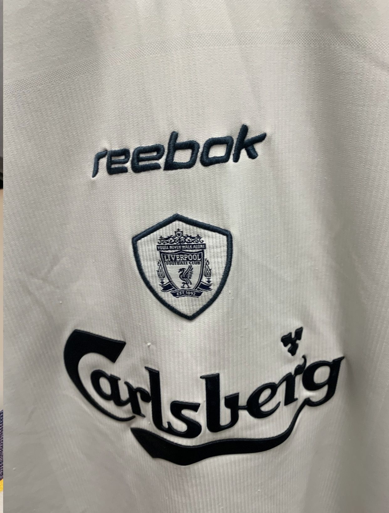 Reebok Liverpool Reebok vintage soccer jersey 2000-01 xl white Size US XL / EU 56 / 4 - 5 Thumbnail