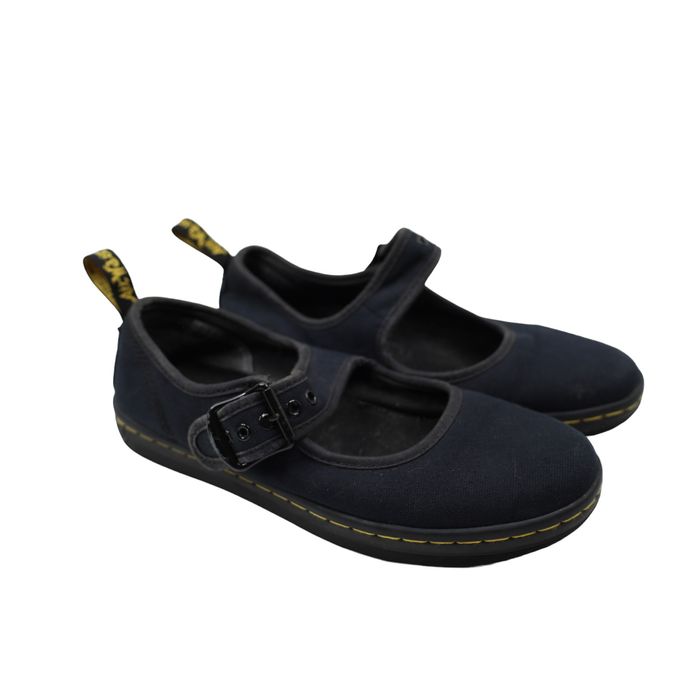 Dr martens hotsell mary jane carnaby