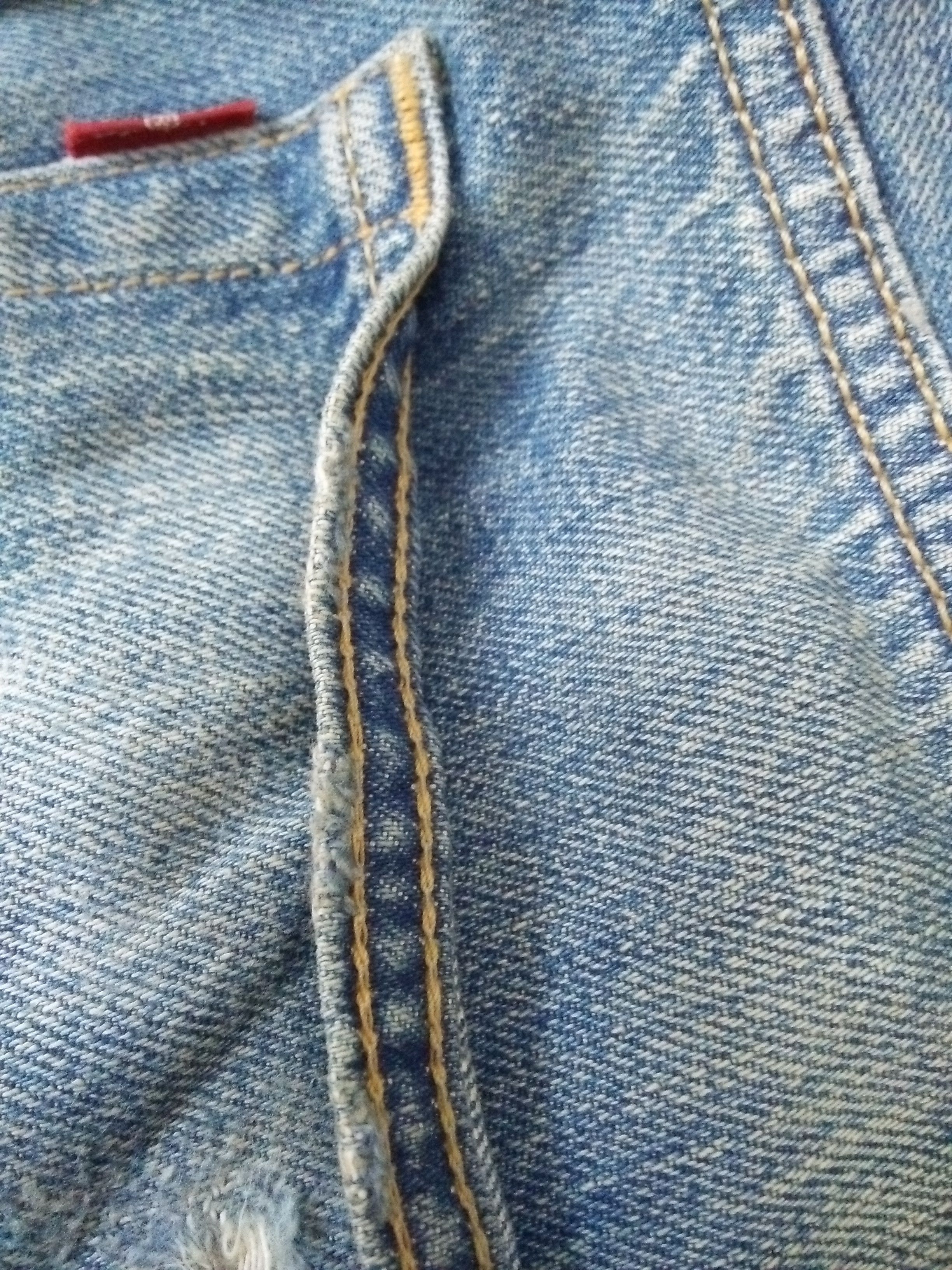 Levi's LEVIS 501 DISTRESSED DENIM (A952) Size US 35 - 15 Thumbnail