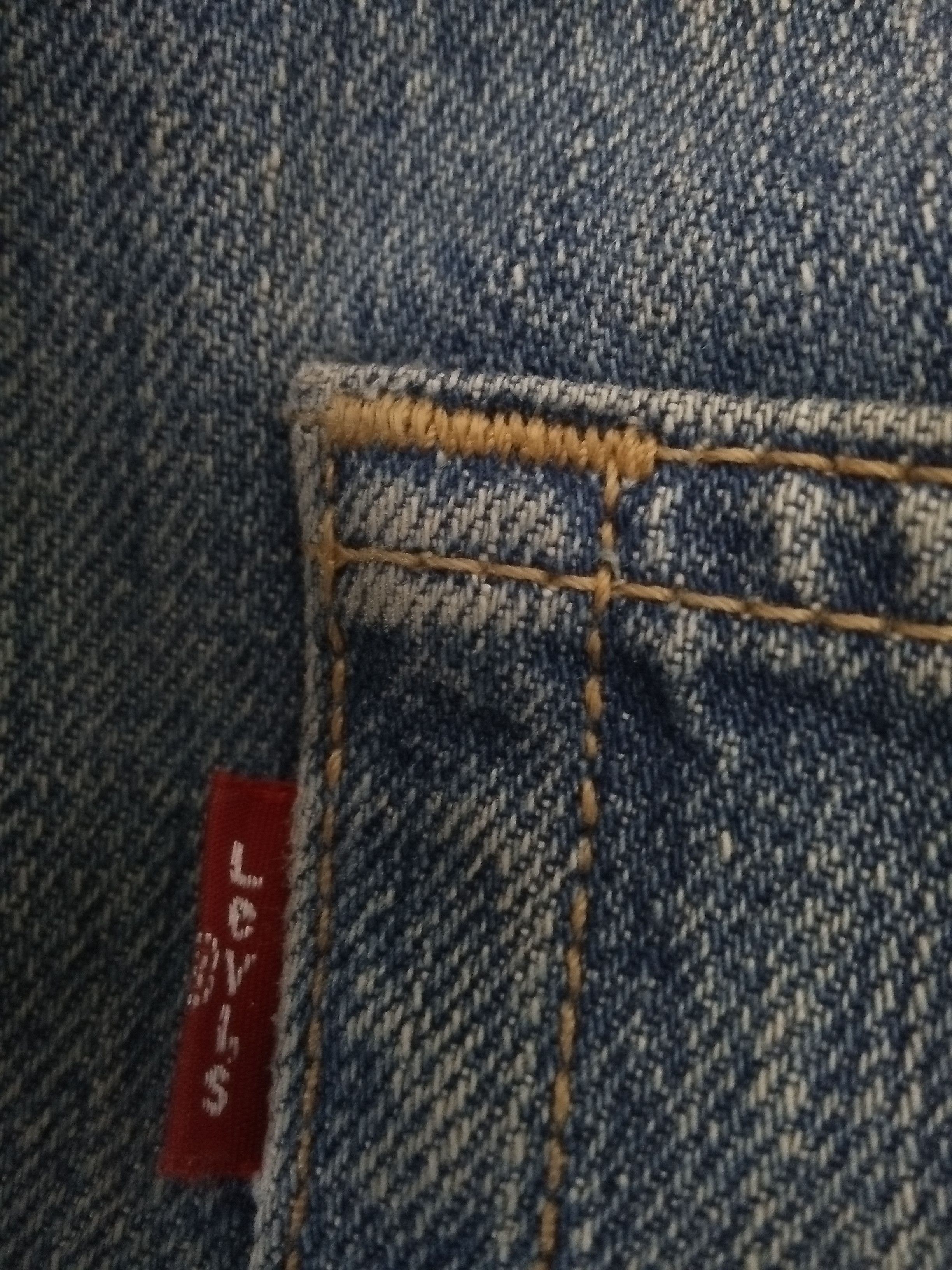 Levi's LEVIS 501 DISTRESSED DENIM (A952) Size US 35 - 14 Thumbnail