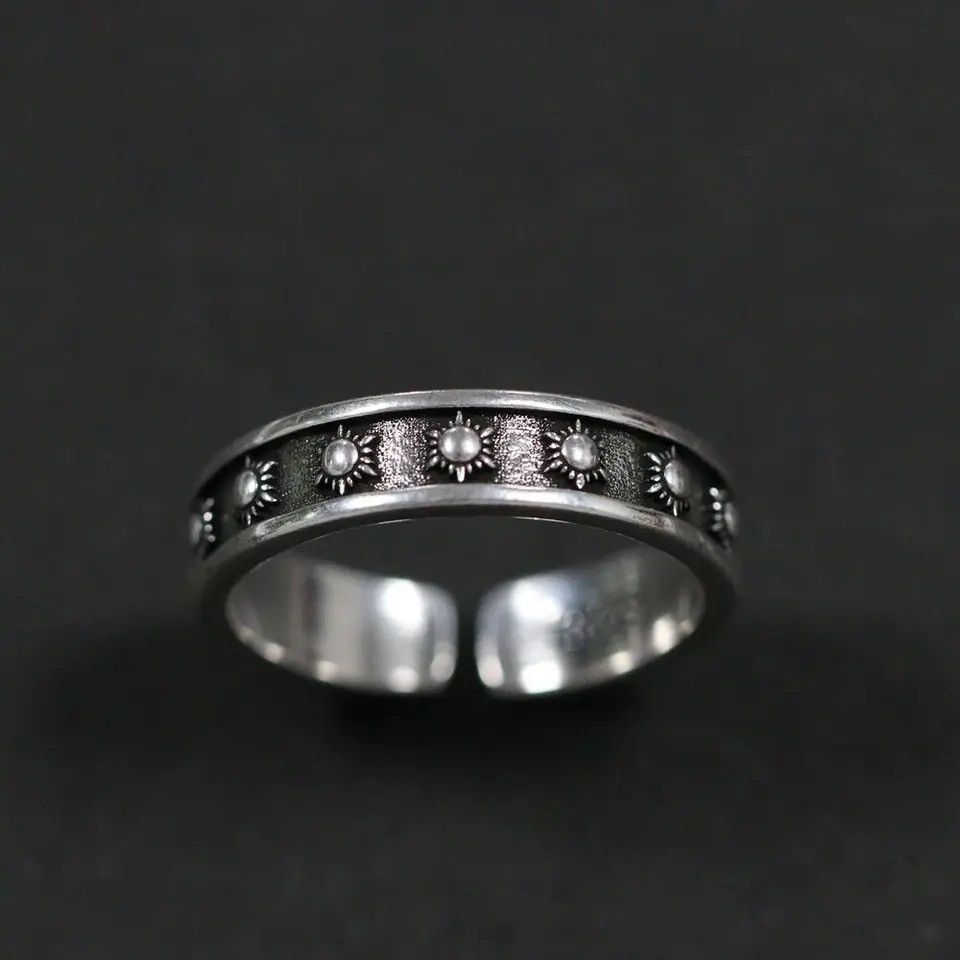 Jewelry Simple Goth Sun Ring Size ONE SIZE - 4 Thumbnail