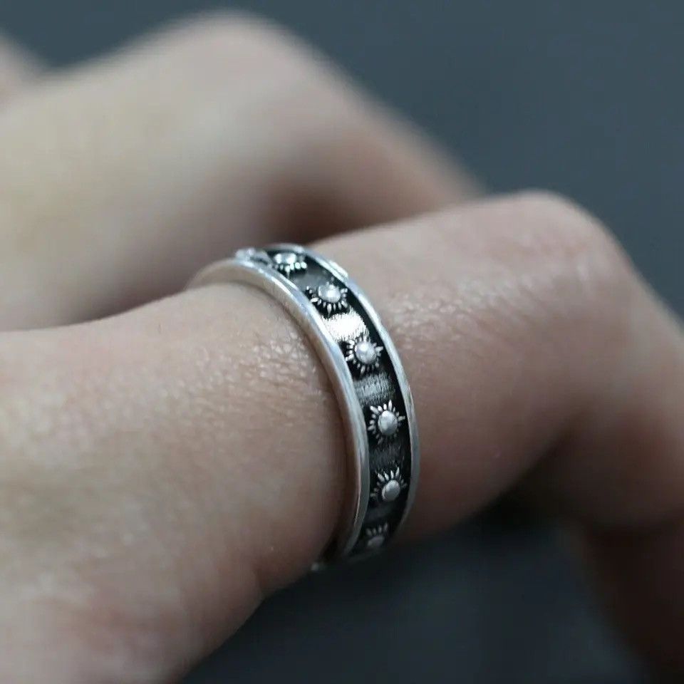 Jewelry Simple Goth Sun Ring Size ONE SIZE - 3 Thumbnail