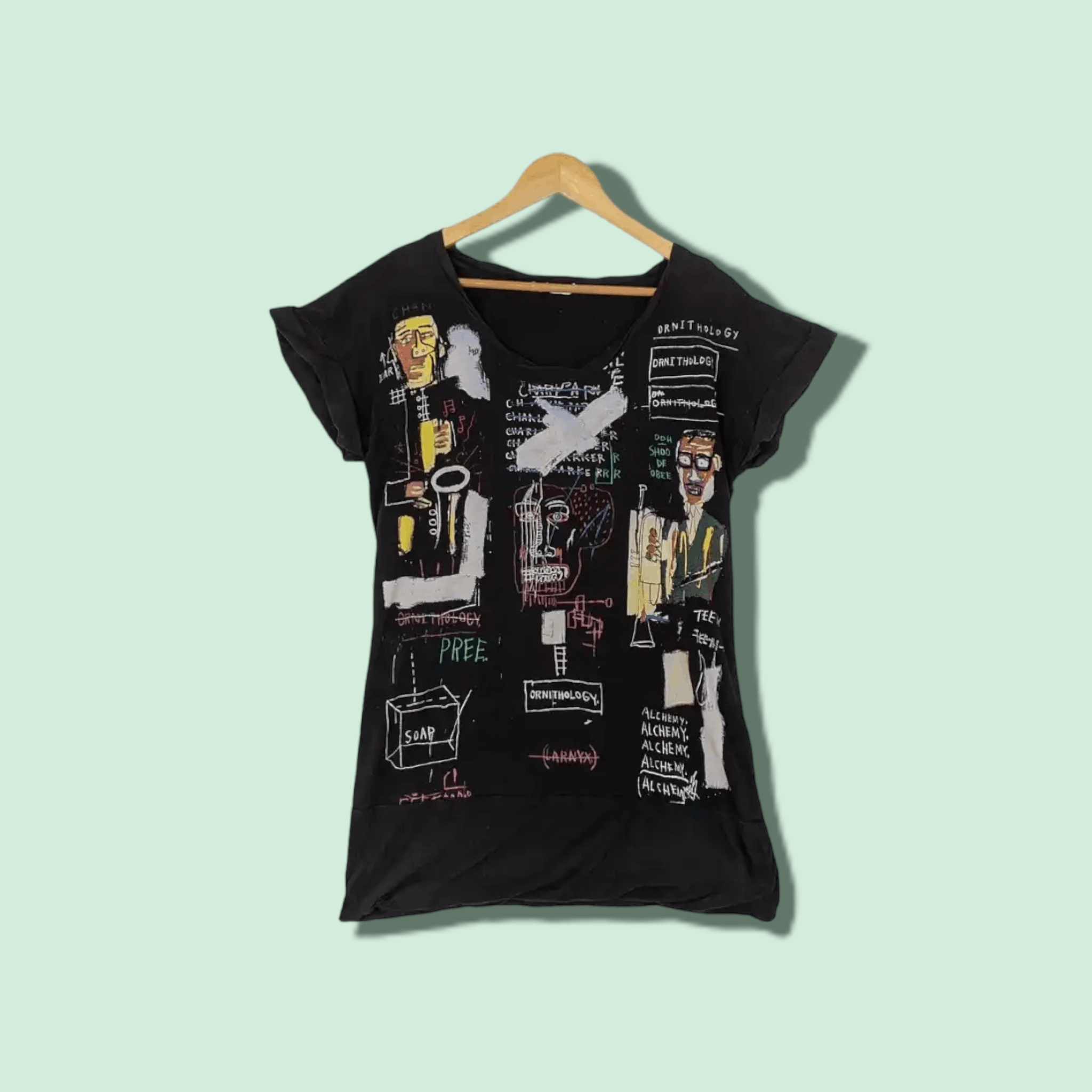 Japanese Brand × Jean-Michel Basquiat × Uniqlo UNIQLO X JEAN MICHEL BASQUIAT T-Shirt Size L / US 10 / IT 46 - 1 Thumbnail