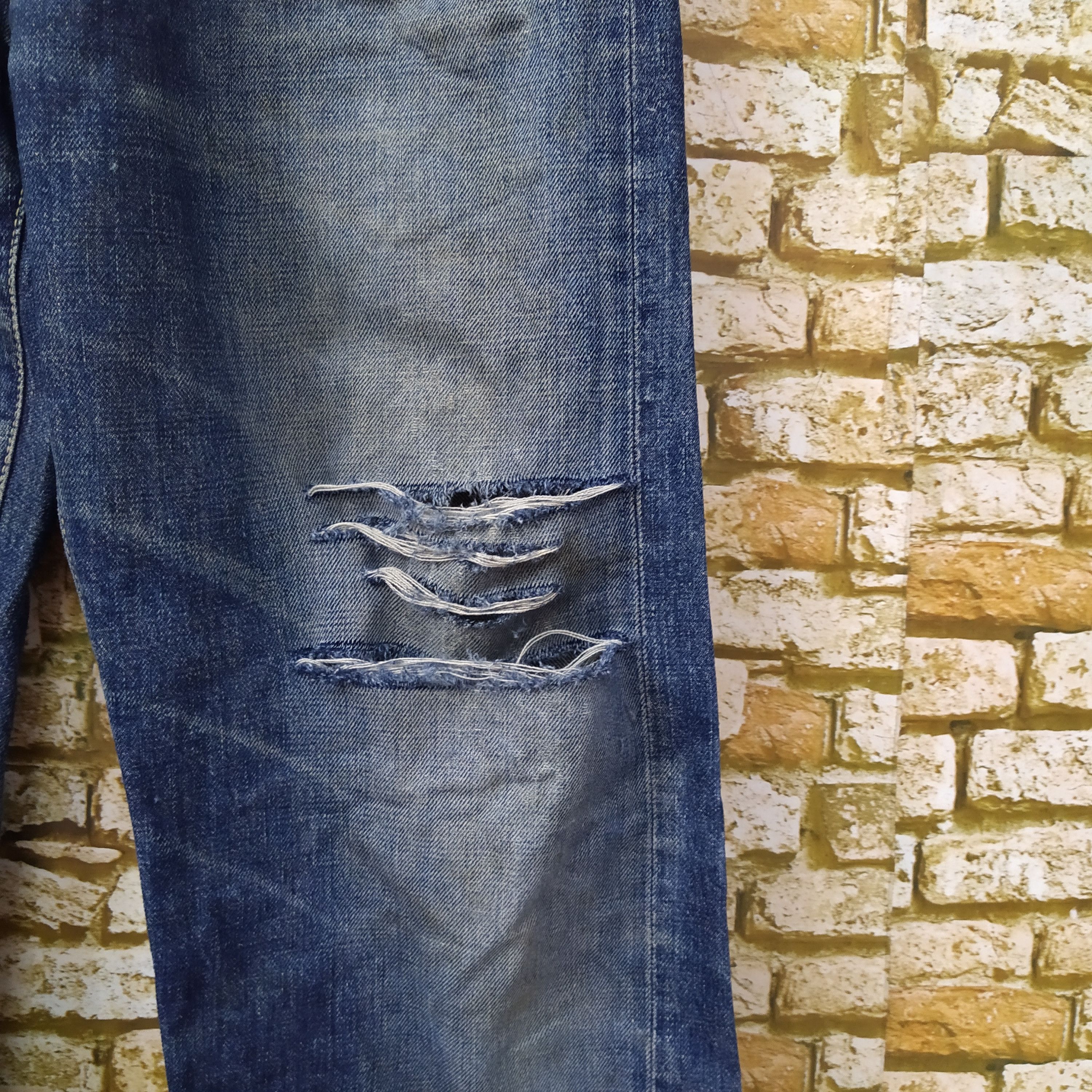 Big John VTG BIG JOHN DISTRESSED DENIM JAPAN (D194) Size US 30 / EU 46 - 6 Thumbnail