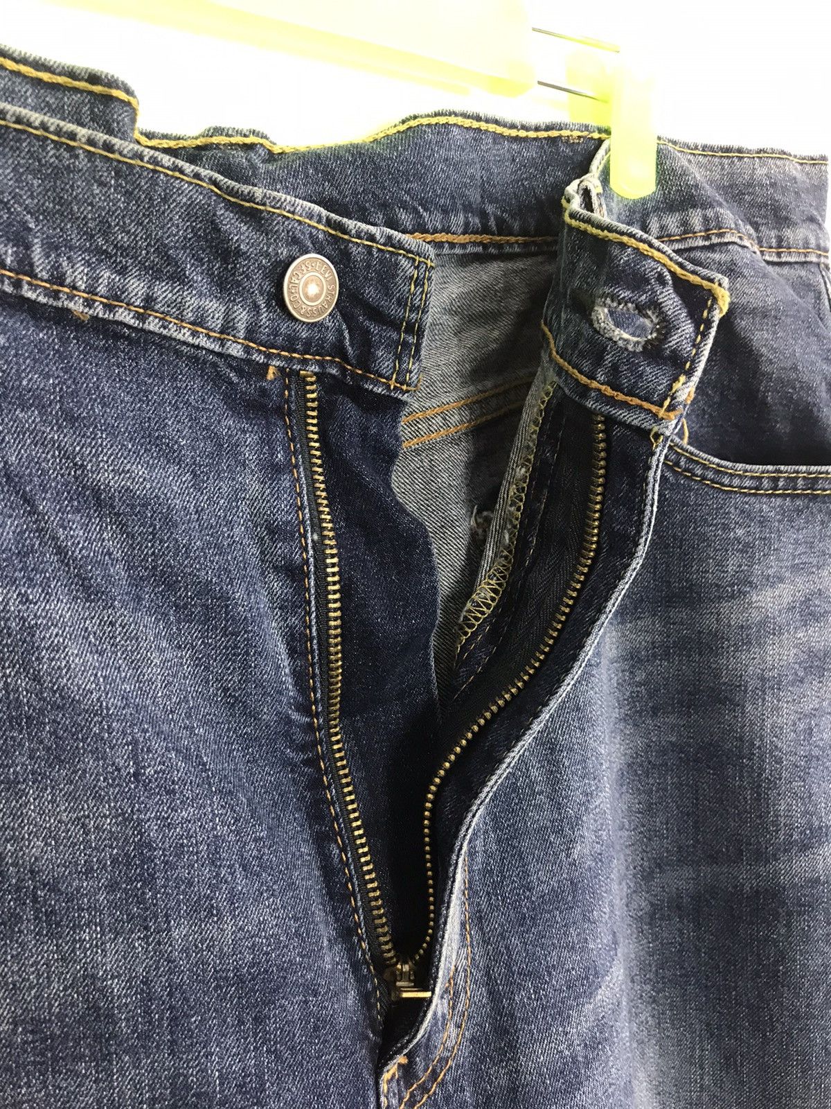 Levi's Levi’s Strauss & Co Lot 514 Regular Fits Pants Size 40 X 32 Size US 40 / EU 56 - 4 Thumbnail