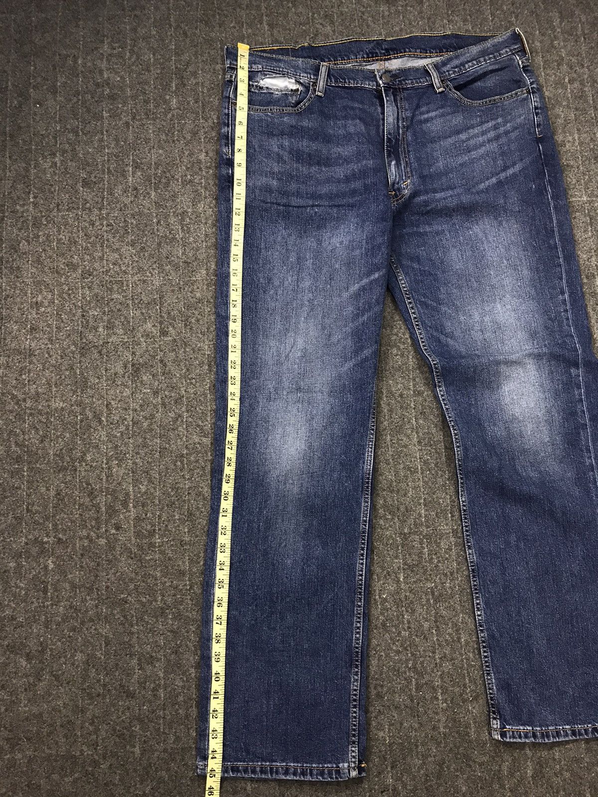 Levi's Levi’s Strauss & Co Lot 514 Regular Fits Pants Size 40 X 32 Size US 40 / EU 56 - 13 Thumbnail