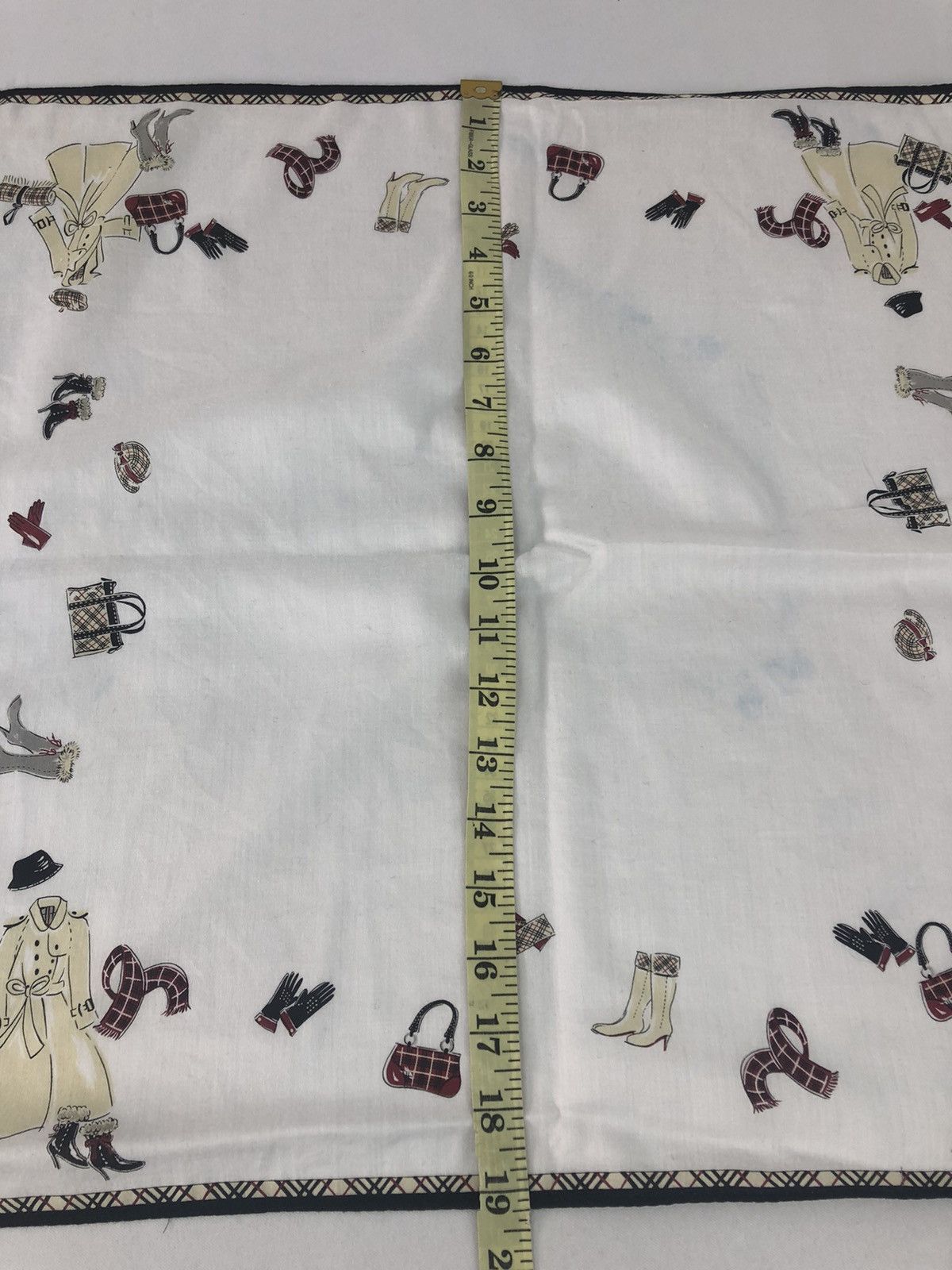 Burberry × Vintage Vintage Burberry Handkerchief Pocket Square Luxury 19X19 Size ONE SIZE - 6 Thumbnail