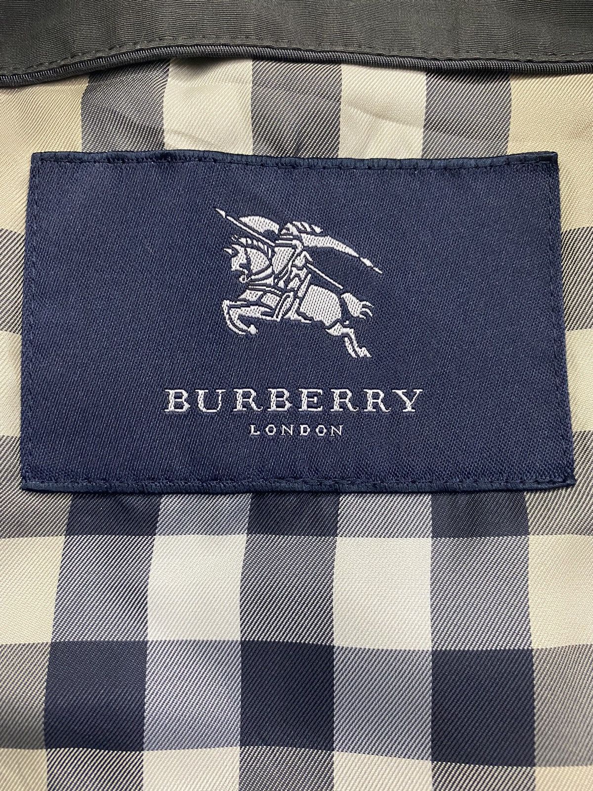 Burberry Burberry London Trench Coat Size US M / EU 48-50 / 2 - 8 Thumbnail
