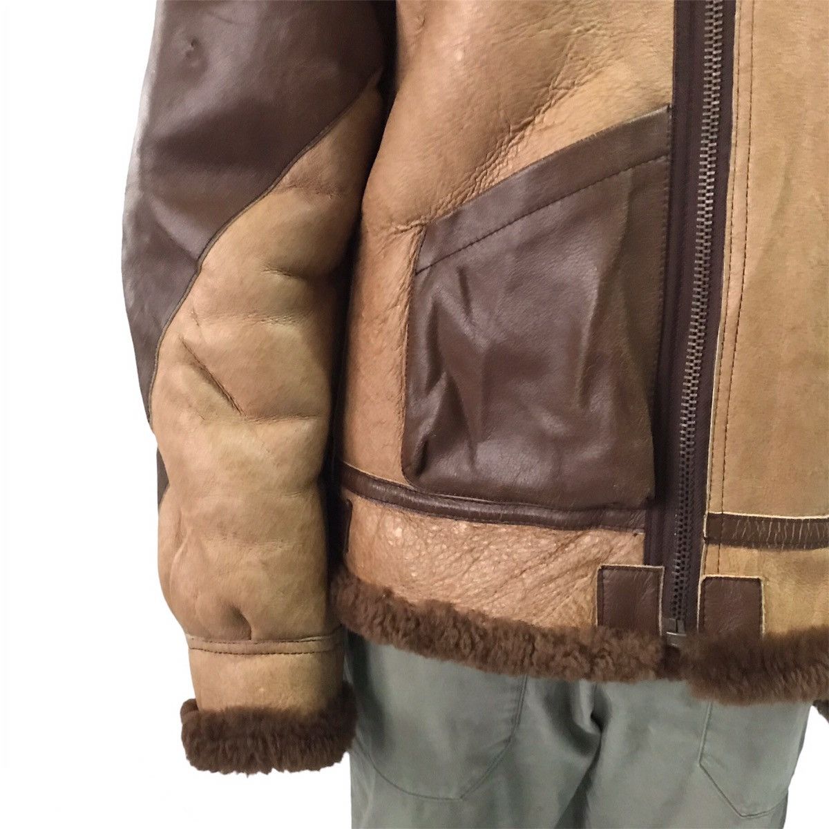 Leather B3 Shearling Leather Jacket Design Like WWII Pearl Harbor Size US XL / EU 56 / 4 - 6 Thumbnail