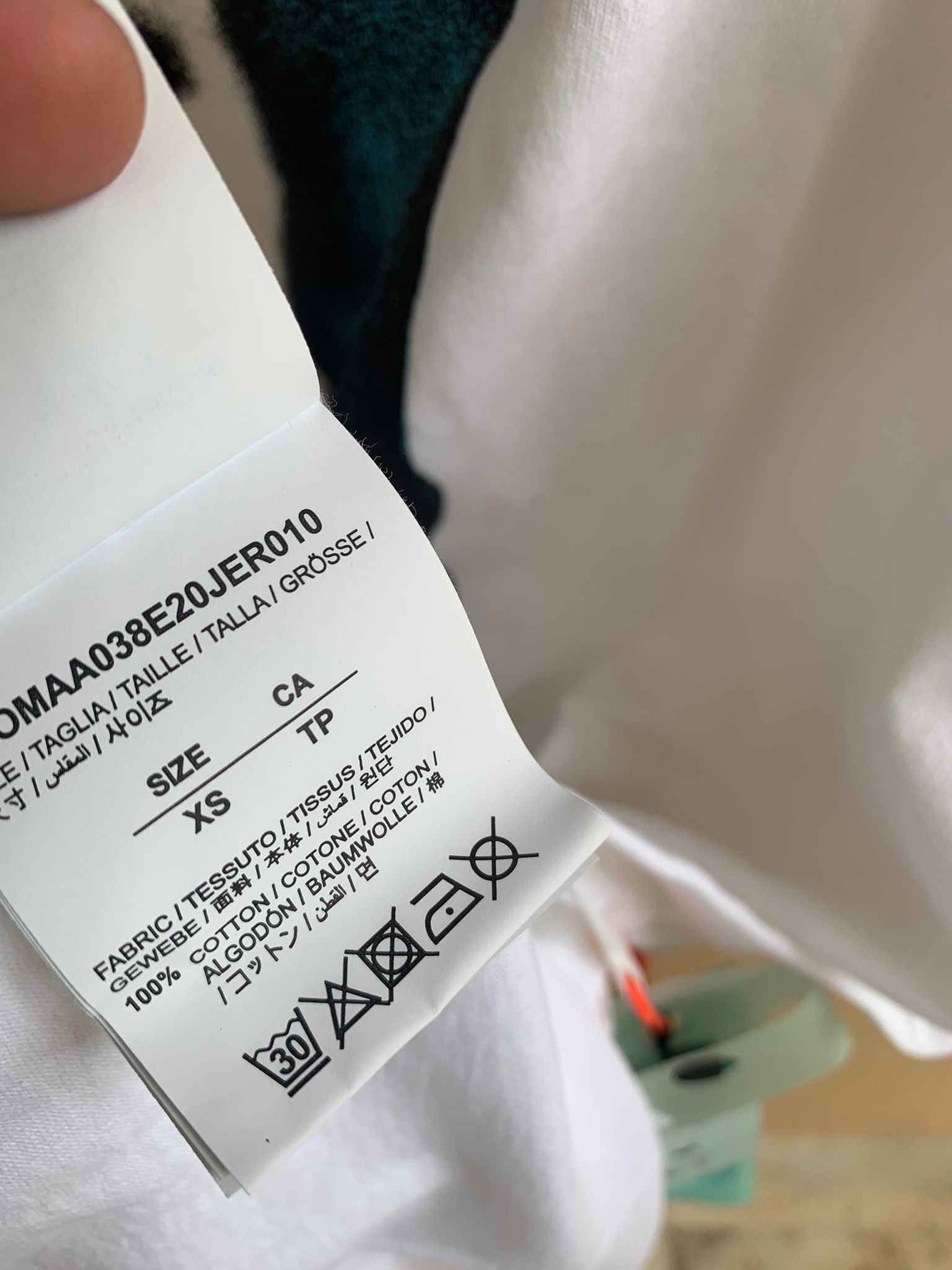 Off-White Madonna Print Tee, SS in White Size US XS / EU 42 / 0 - 10 Thumbnail