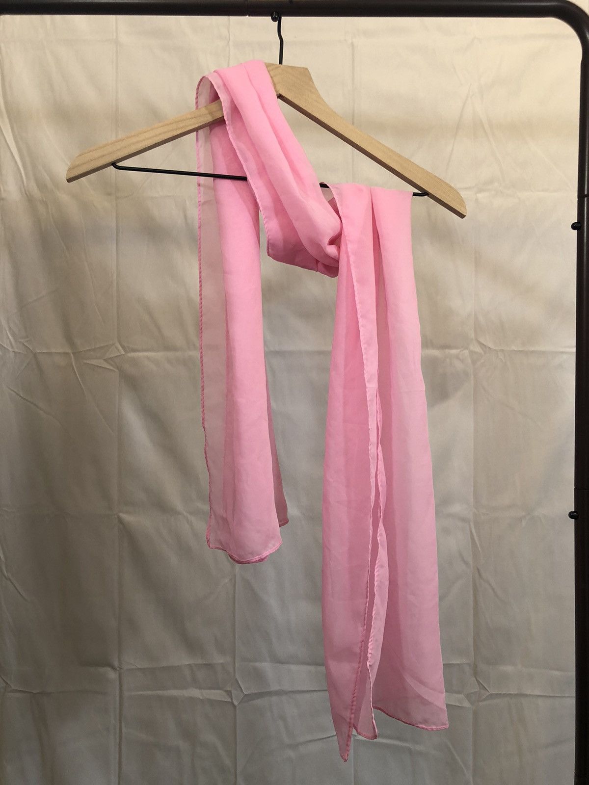 Vintage Vintage Sheer Pink Thin Scarf Wrap Size ONE SIZE - 1 Thumbnail