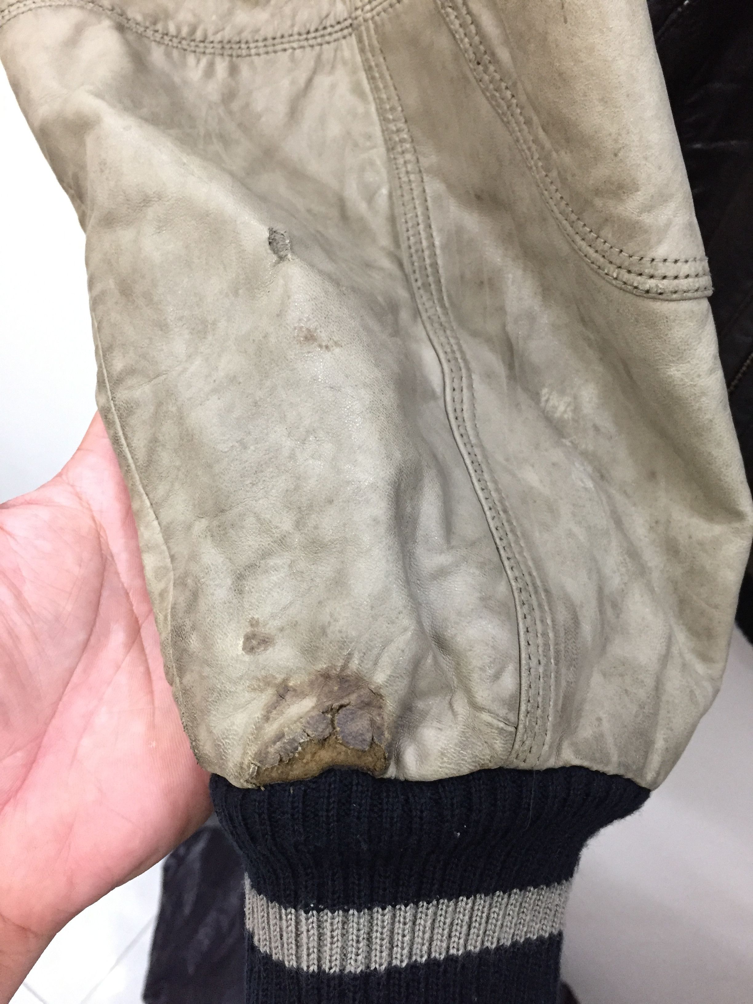 Marc Buchanan 1995 Marc buchanan Pelle Pelle 17 year of fashion leather Size US L / EU 52-54 / 3 - 8 Thumbnail