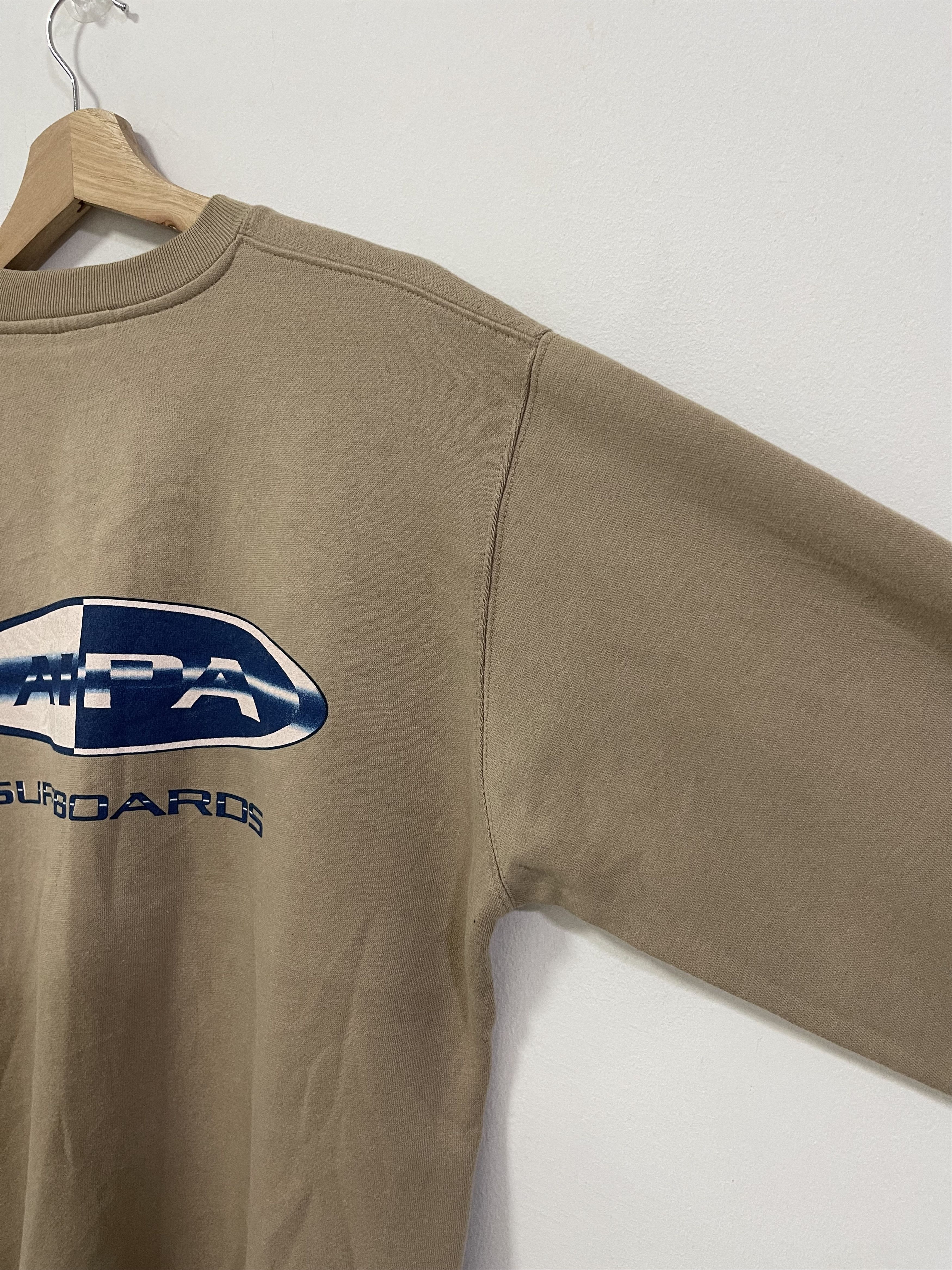 Japanese Brand Vintage Aipa Surfboards Surfing Logo Sweatshirt Size US S / EU 44-46 / 1 - 6 Thumbnail