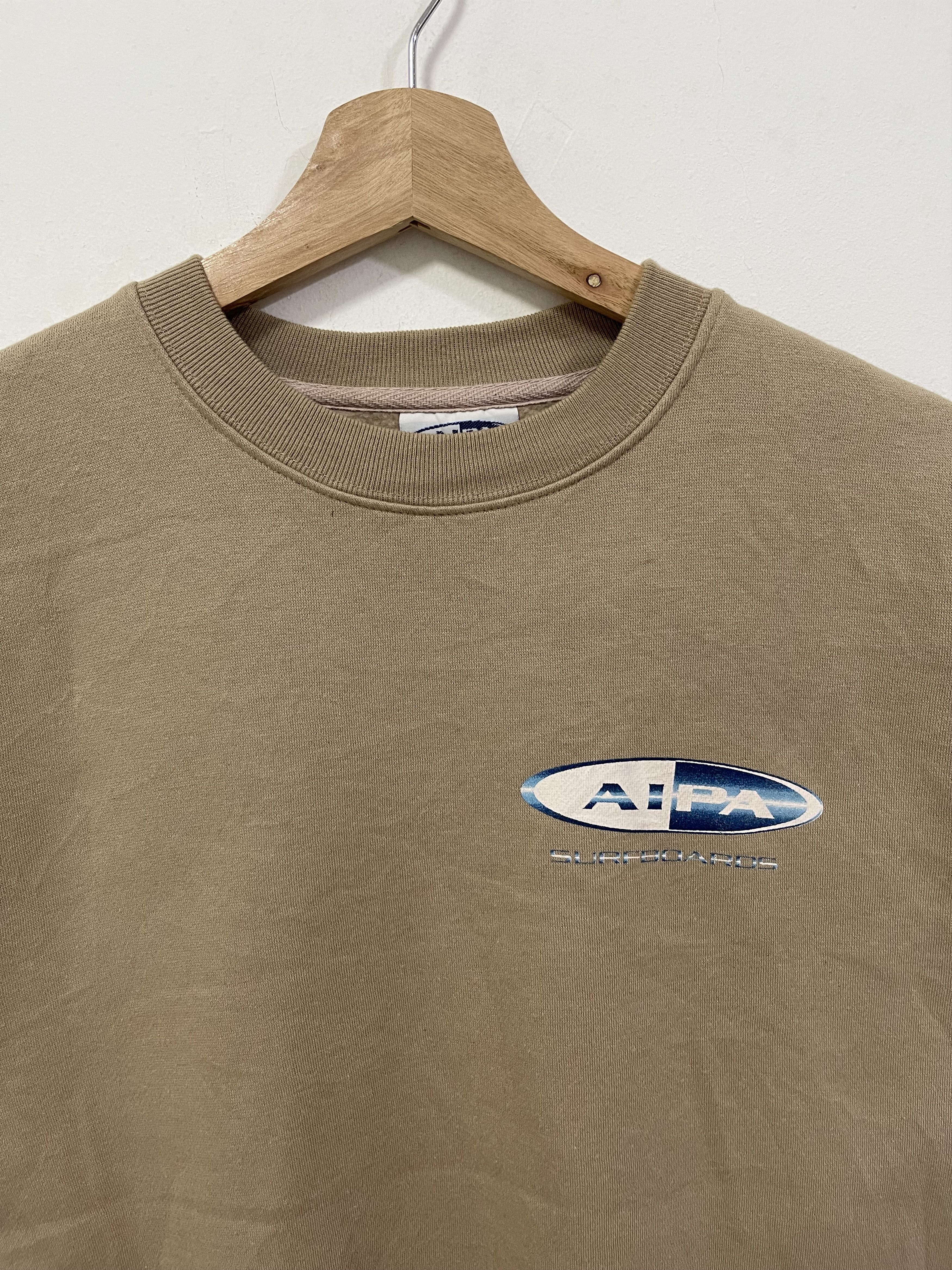 Japanese Brand Vintage Aipa Surfboards Surfing Logo Sweatshirt Size US S / EU 44-46 / 1 - 10 Thumbnail