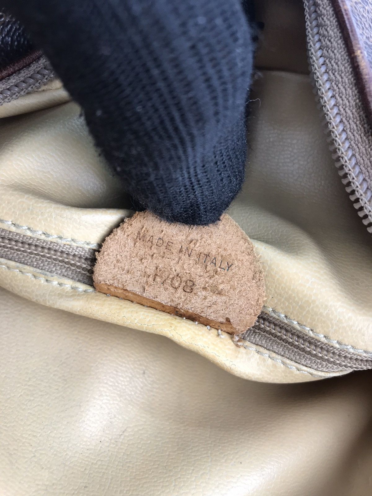 Celine Authentic vintage Celine Macadam Reporter Shoulderbag Size ONE SIZE - 15 Thumbnail