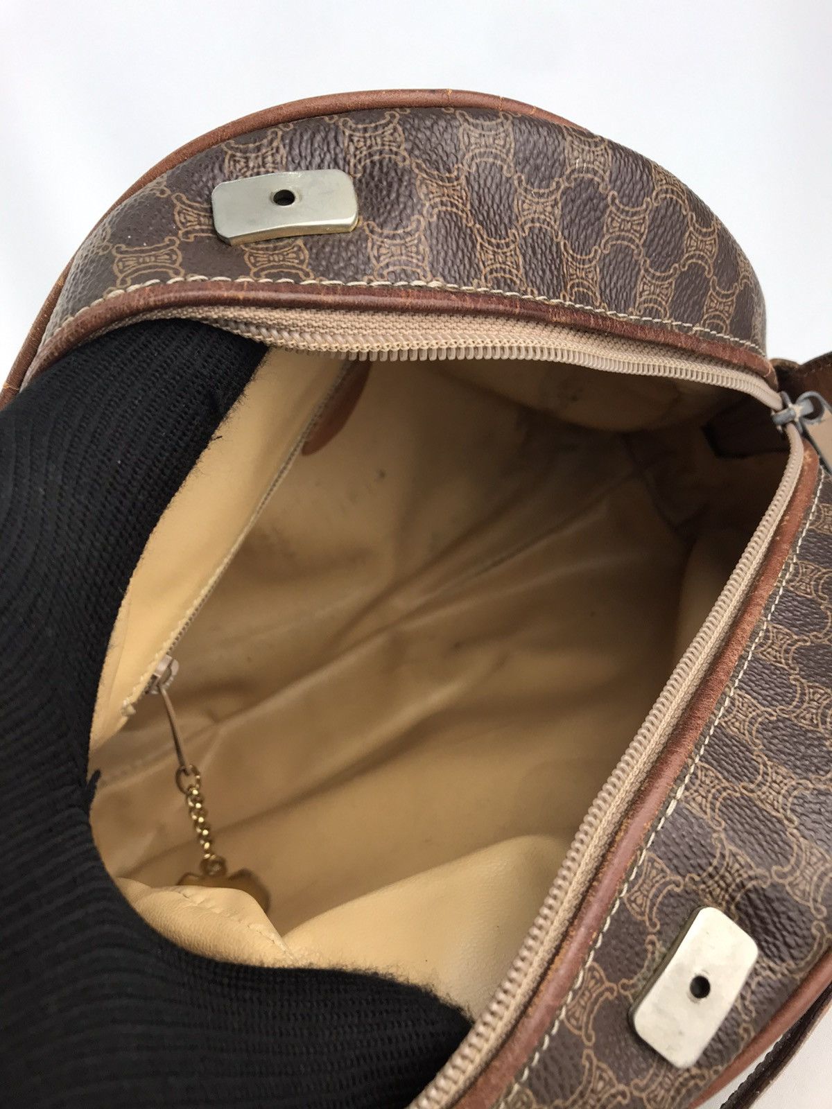 Celine Authentic vintage Celine Macadam Reporter Shoulderbag Size ONE SIZE - 12 Thumbnail