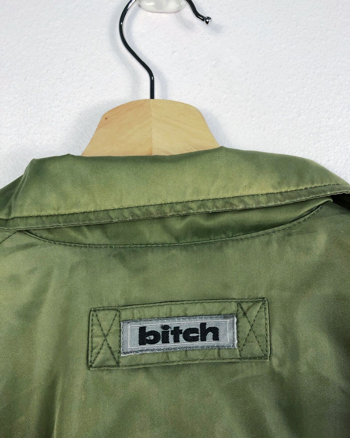 Vintage Rare Vintage 90s Bitch Skateboard Button Light Jacket Size US L / EU 52-54 / 3 - 8 Thumbnail