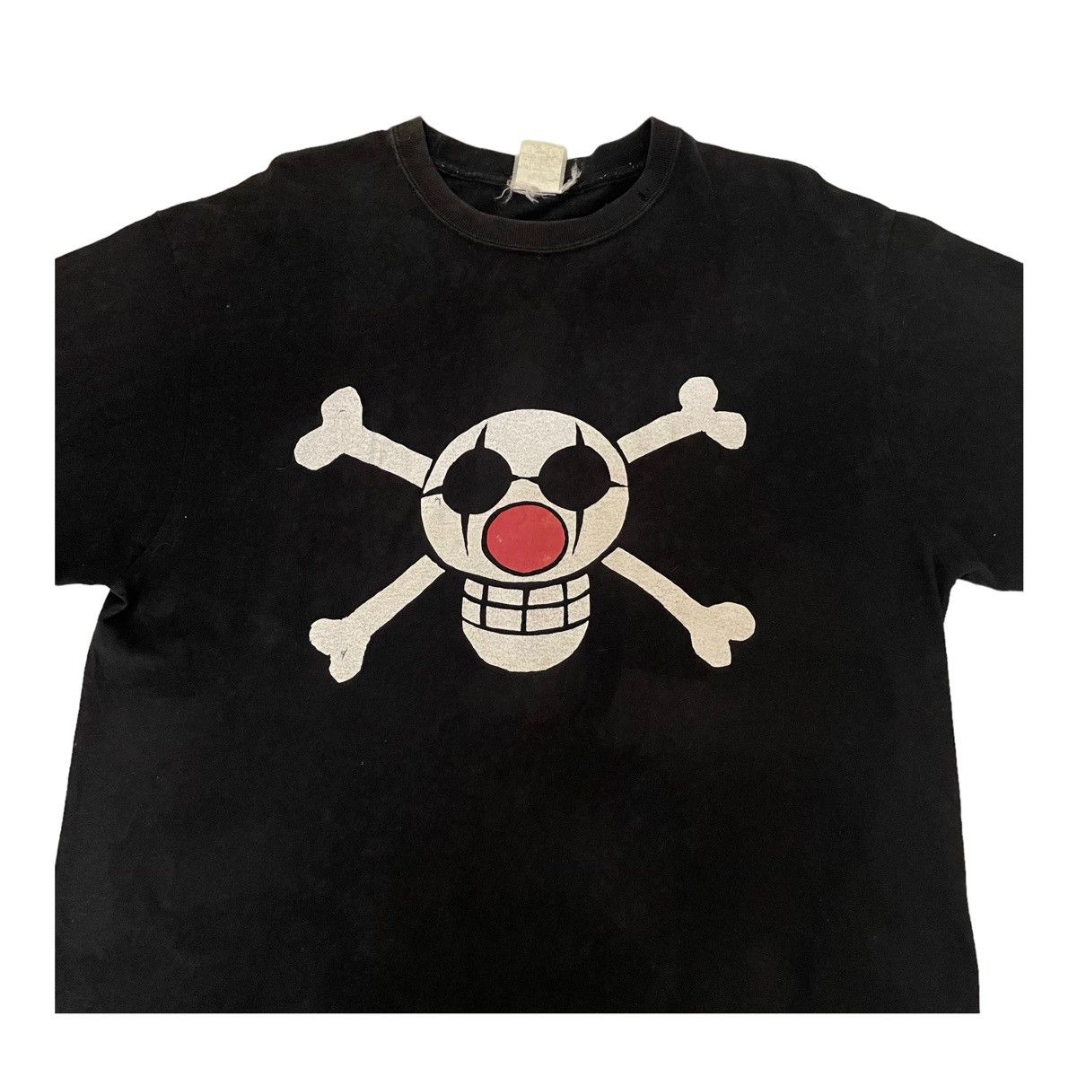 Anime × Japanese Brand × One Piece 💥 COSPA ONE PIECE BUGGY PIRATE LOGO TSHIRT Size US L / EU 52-54 / 3 - 3 Thumbnail