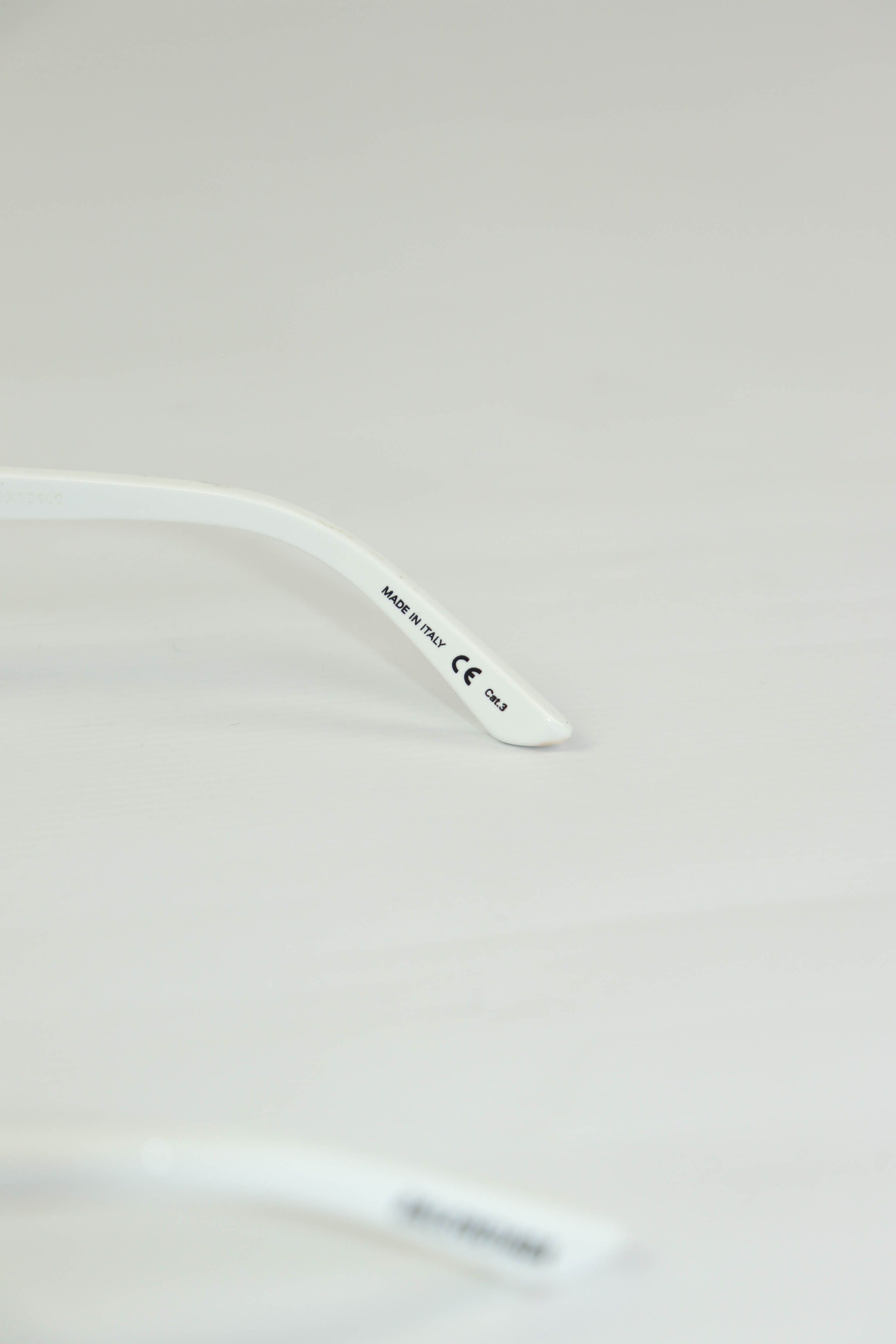 Balenciaga Balenciaga Ski Rectangle Frame Sunglasses White Plastic Size ONE SIZE - 13 Thumbnail