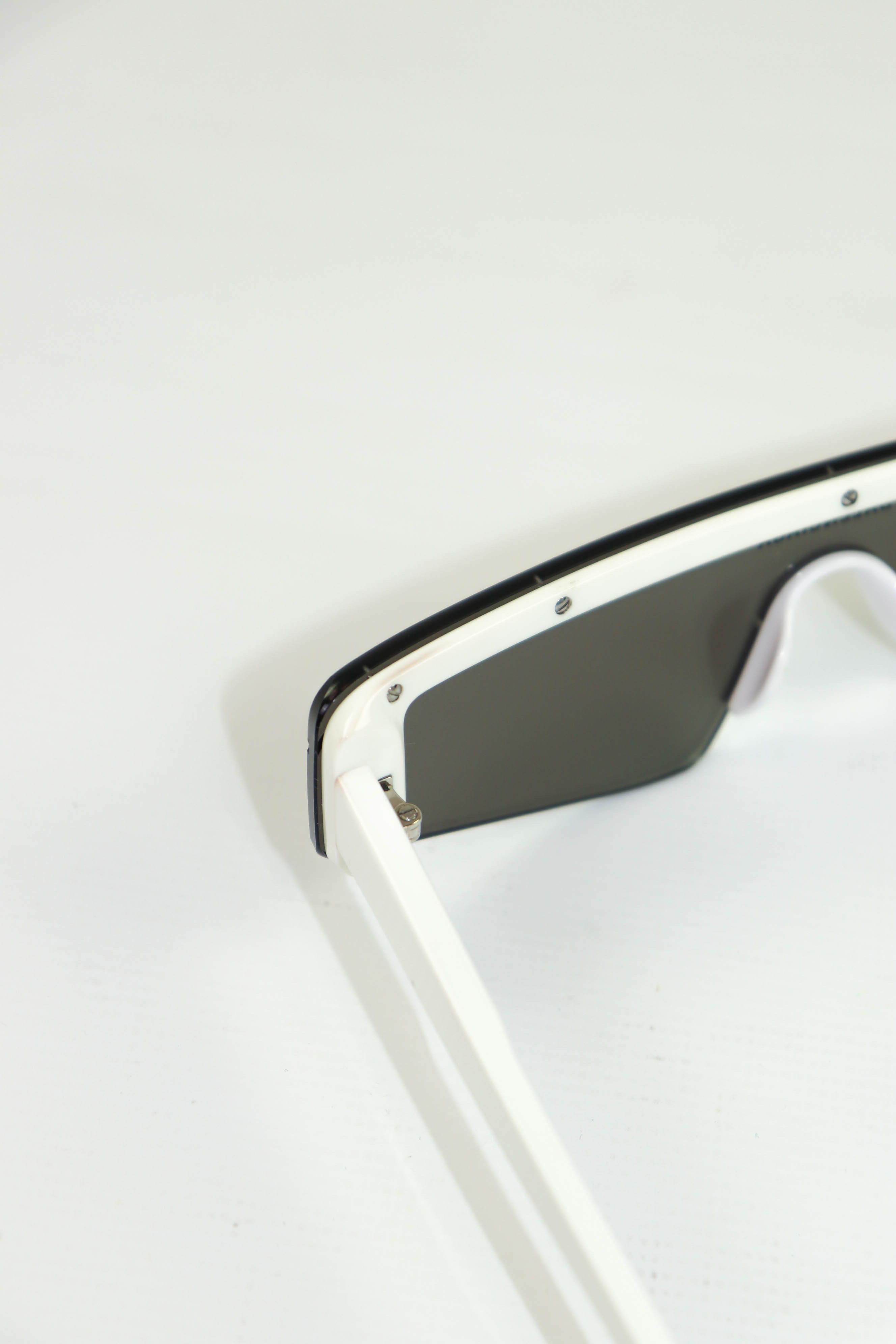 Balenciaga Balenciaga Ski Rectangle Frame Sunglasses White Plastic Size ONE SIZE - 20 Thumbnail
