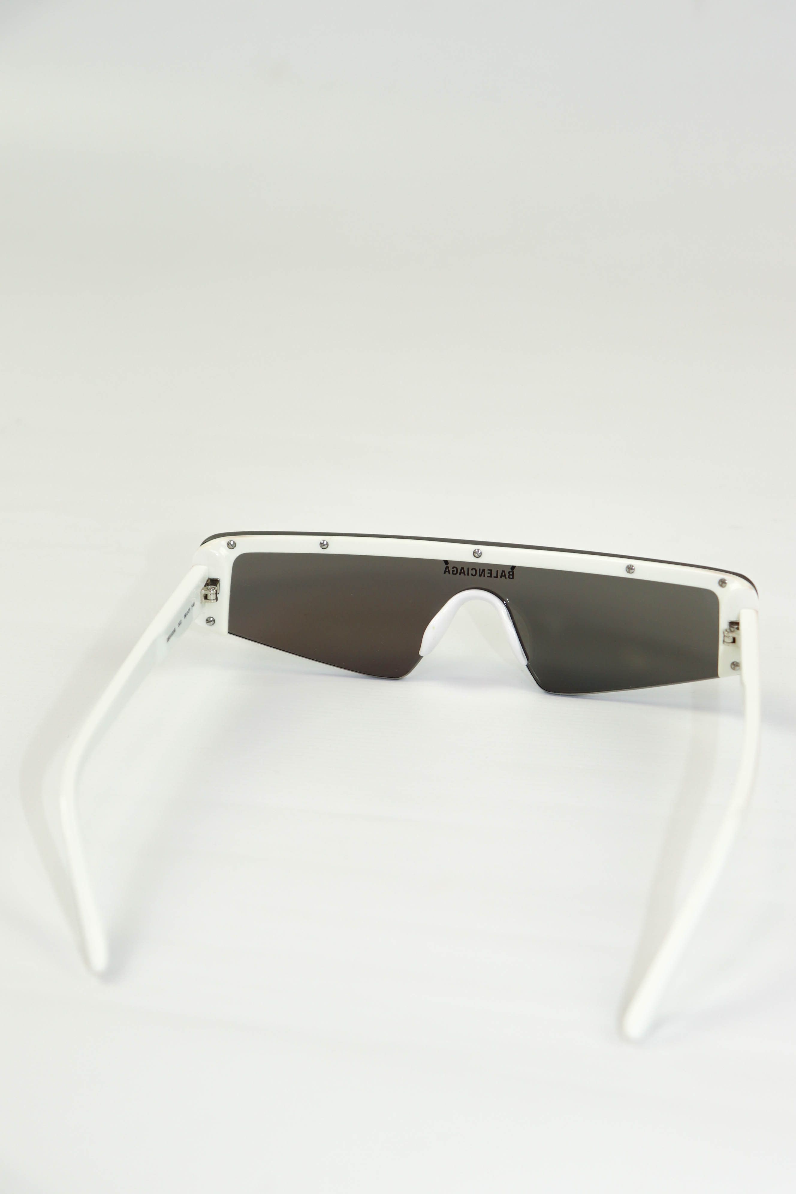 Balenciaga Balenciaga Ski Rectangle Frame Sunglasses White Plastic Size ONE SIZE - 8 Thumbnail