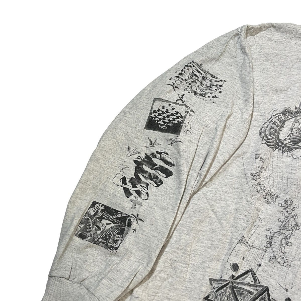 Vintage 1991 MC Escher All Over Print Longsleeve Size US L / EU 52-54 / 3 - 2 Thumbnail