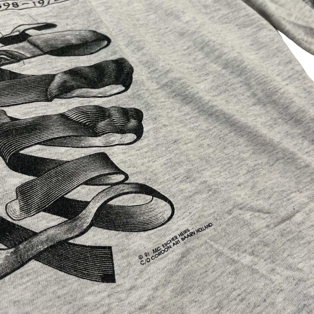 Vintage 1991 MC Escher All Over Print Longsleeve Size US L / EU 52-54 / 3 - 5 Thumbnail