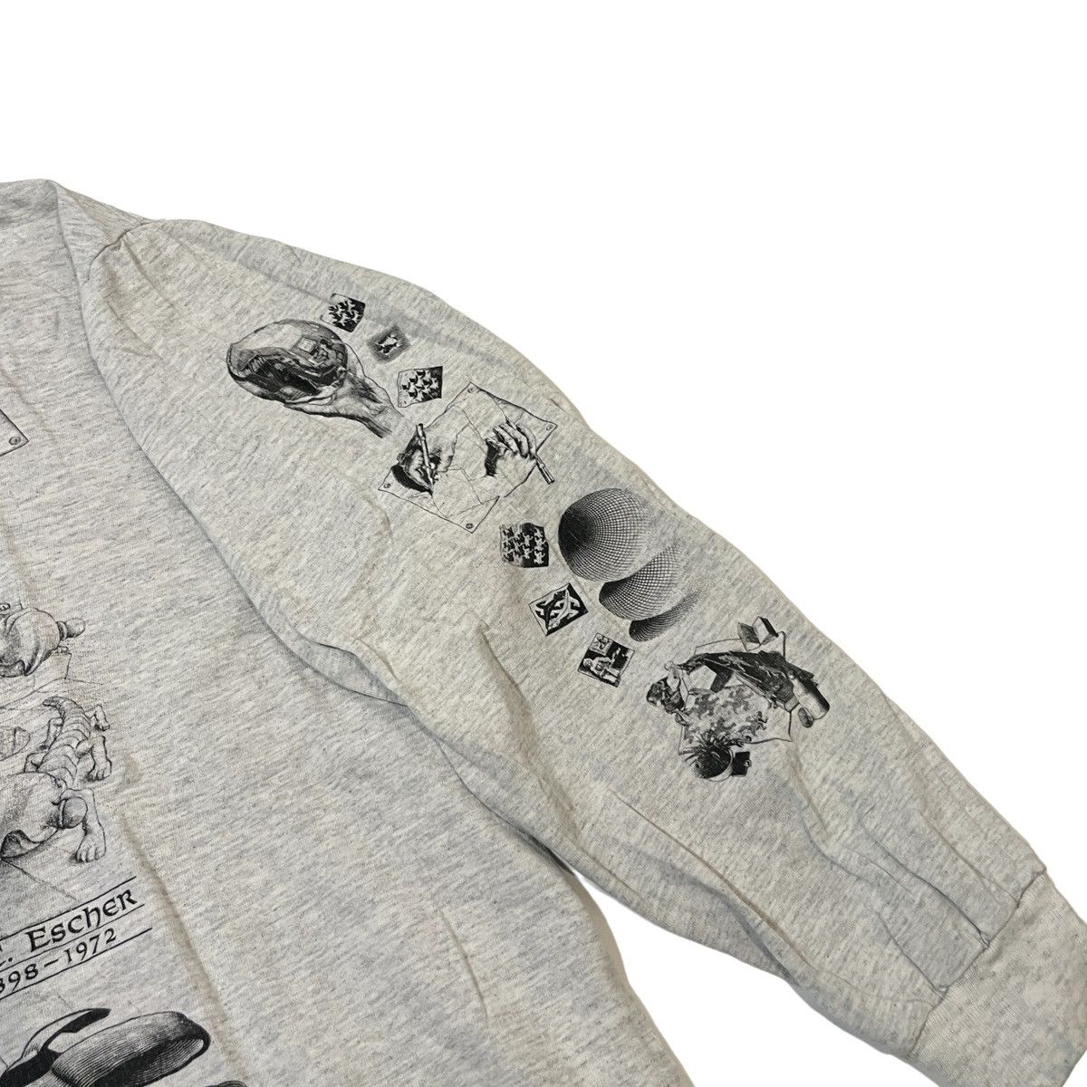 Vintage 1991 MC Escher All Over Print Longsleeve Size US L / EU 52-54 / 3 - 3 Thumbnail