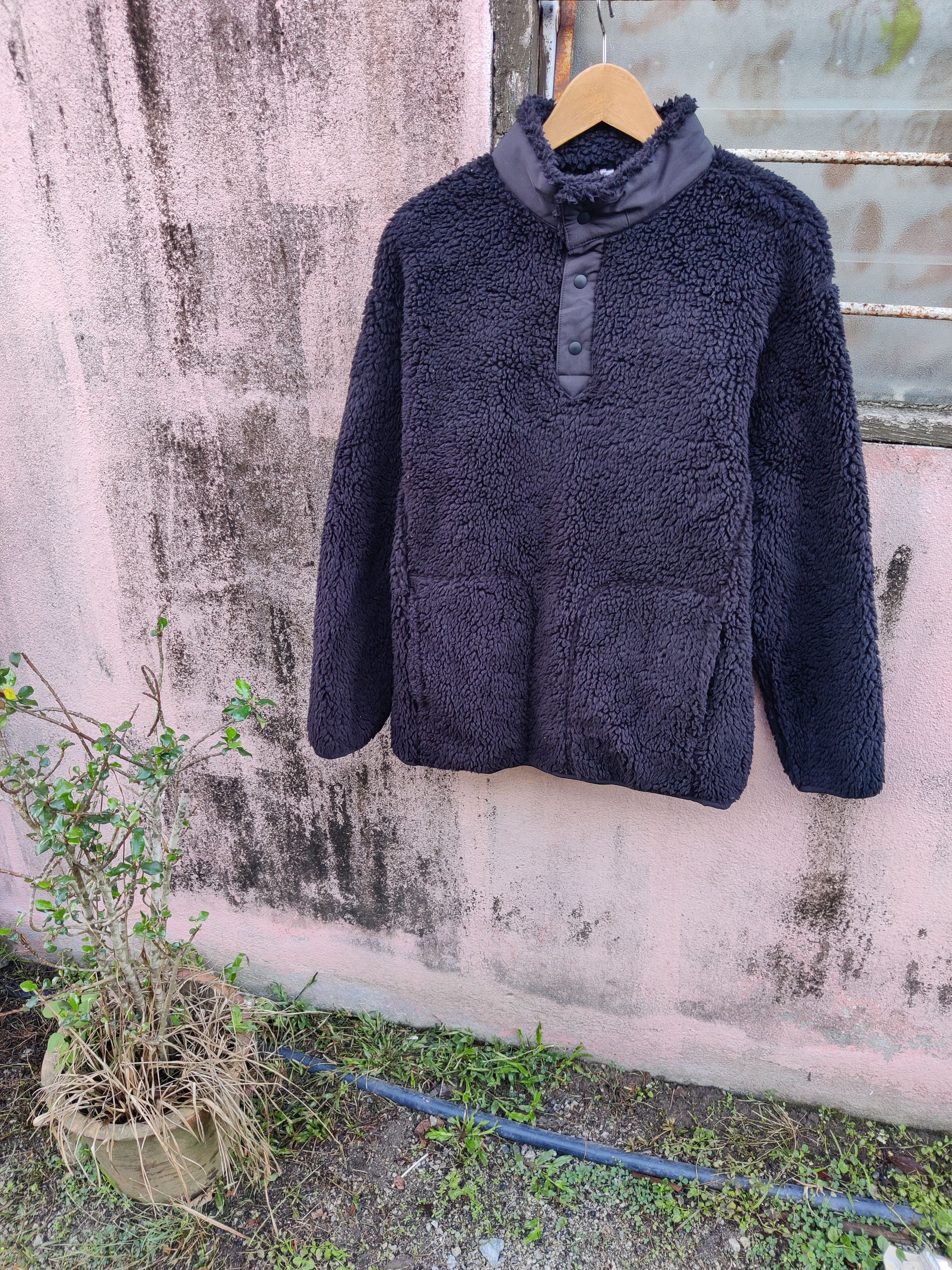 Uniqlo × White Mountaineering White Mountaineering Uniqlo Deep Pile Fleece Jacket Size US M / EU 48-50 / 2 - 2 Thumbnail