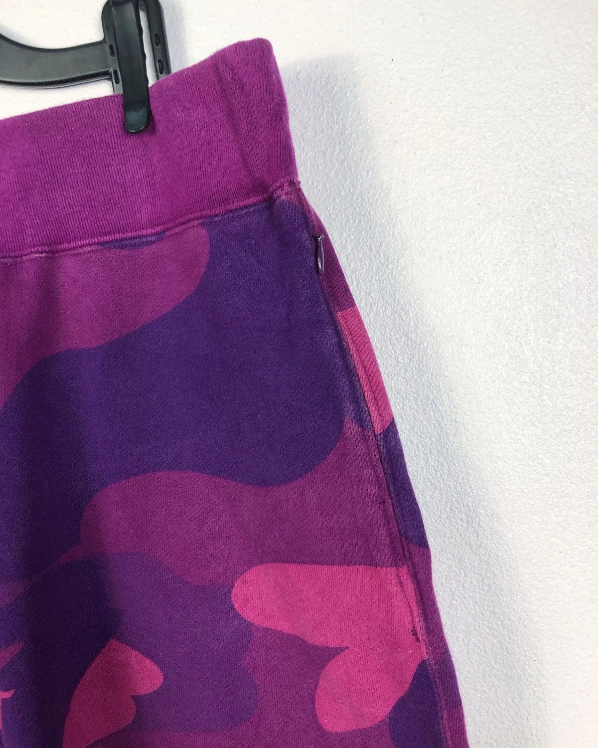 Bape Rare Bape Color Camo Sweat Shorts Size US 30 / EU 46 - 4 Thumbnail