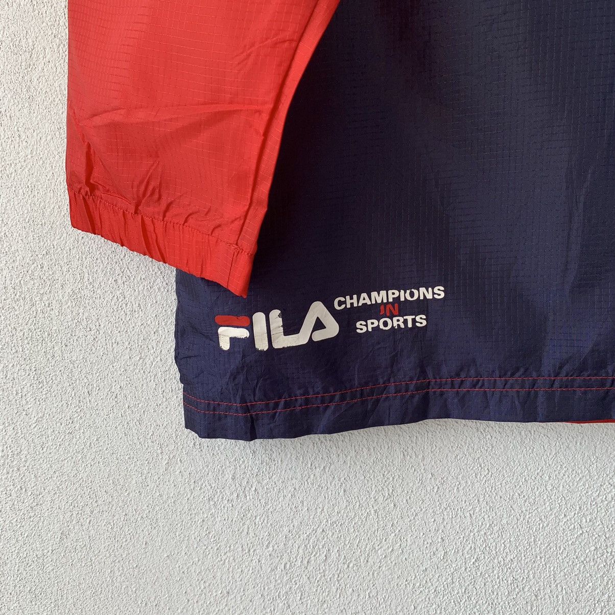 Fila × Vintage FILA windbreker jacket small logo.. rain jacket. easy carry Size US S / EU 44-46 / 1 - 14 Thumbnail