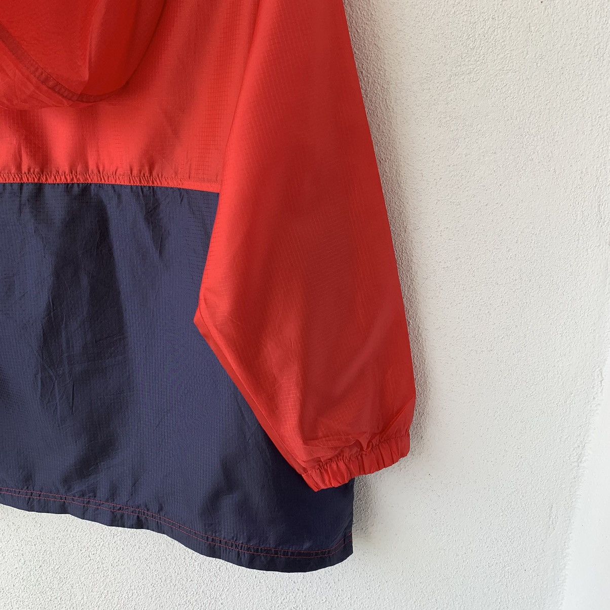 Fila × Vintage FILA windbreker jacket small logo.. rain jacket. easy carry Size US S / EU 44-46 / 1 - 12 Thumbnail