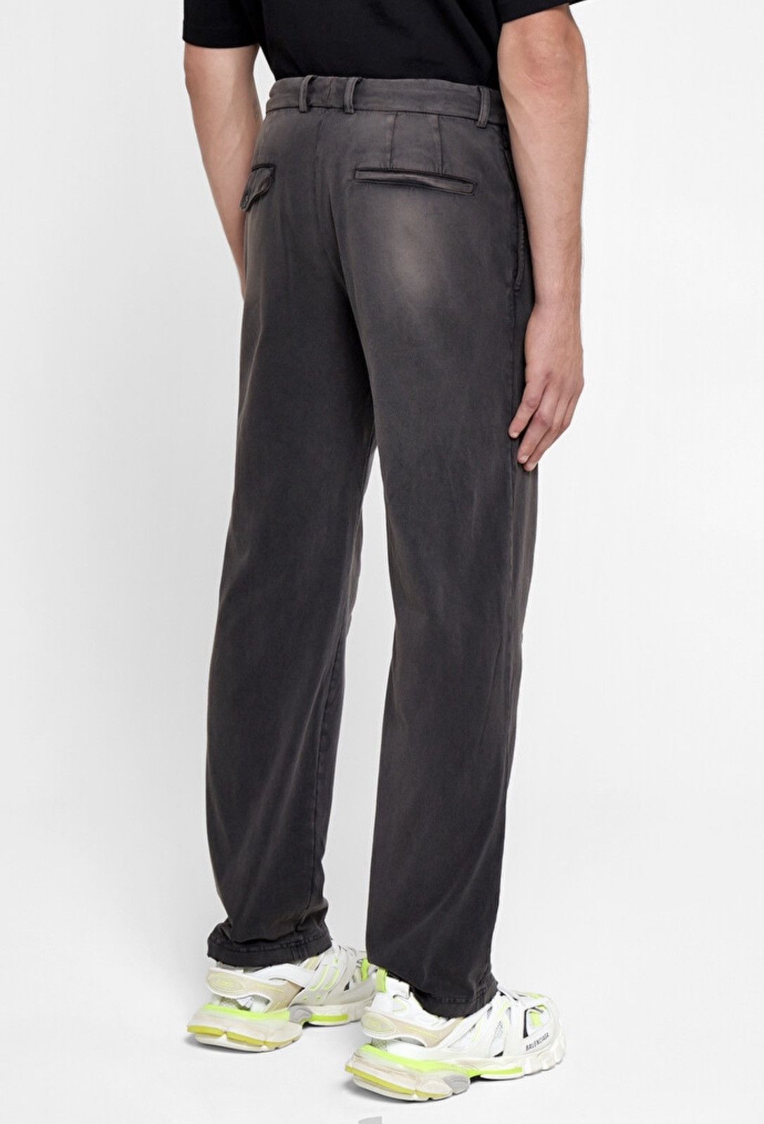Balenciaga Balenciaga Worn-Out Pants Size US 32 / EU 48 - 3 Thumbnail