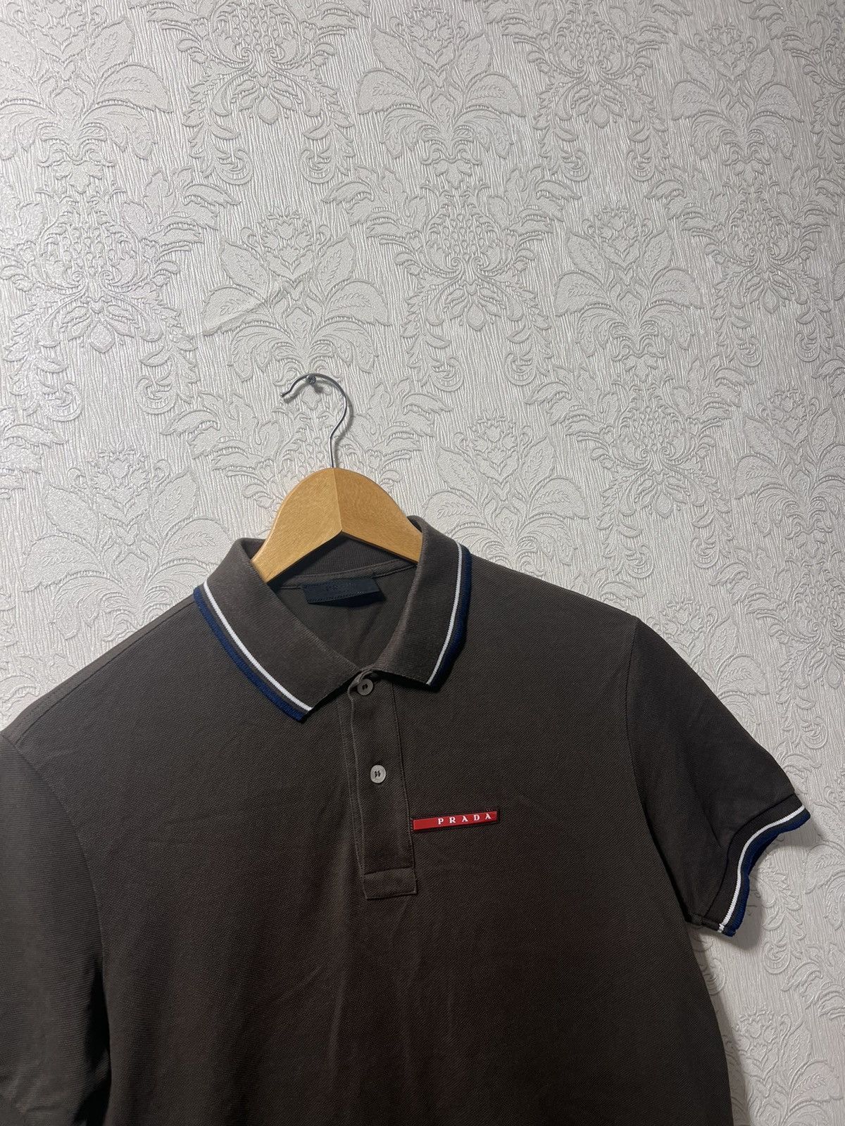 Prada Prada Polo t shirt red tab Size US S / EU 44-46 / 1 - 4 Thumbnail
