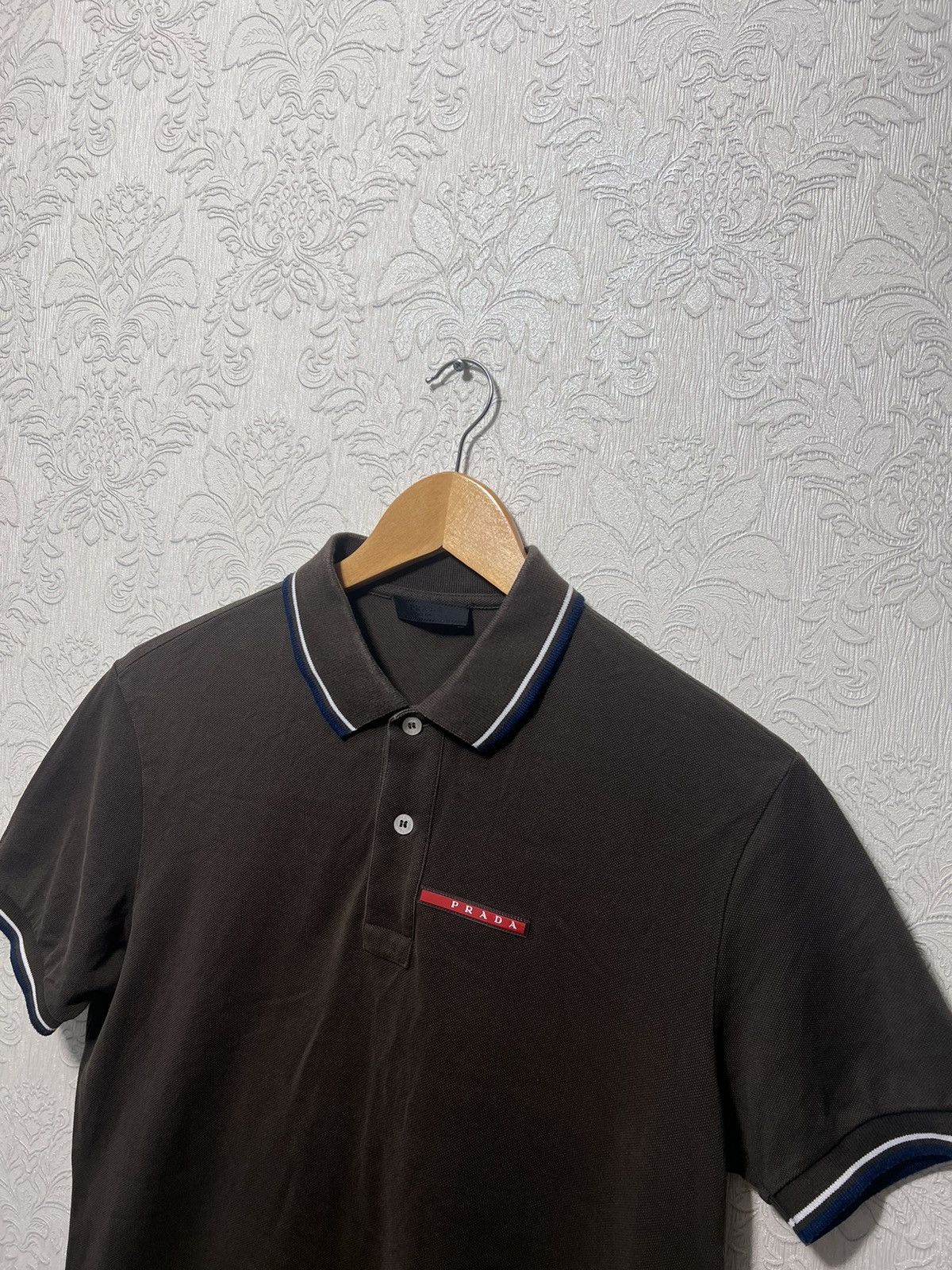 Prada Prada Polo t shirt red tab Size US S / EU 44-46 / 1 - 3 Thumbnail