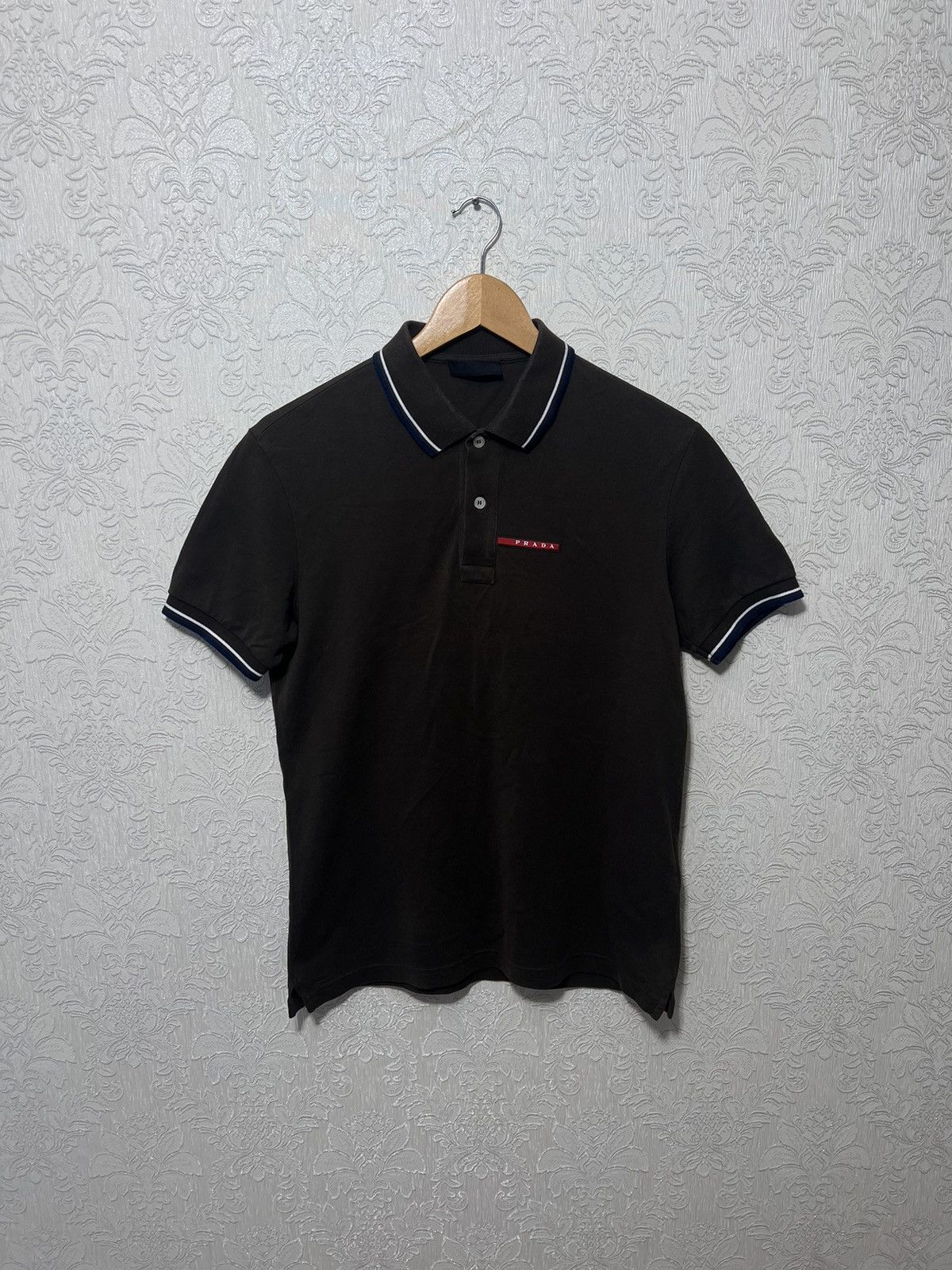 Prada Prada Polo t shirt red tab Size US S / EU 44-46 / 1 - 1 Thumbnail