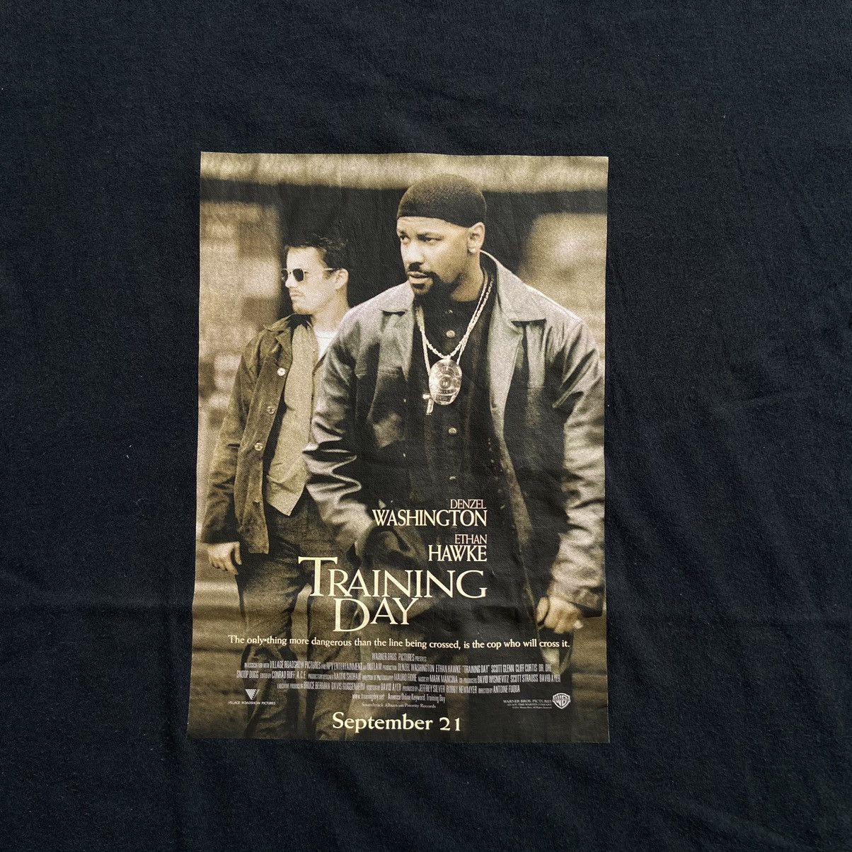 Vintage 90's Training Day american thriller movie vintage T-shirt Size US L / EU 52-54 / 3 - 2 Thumbnail