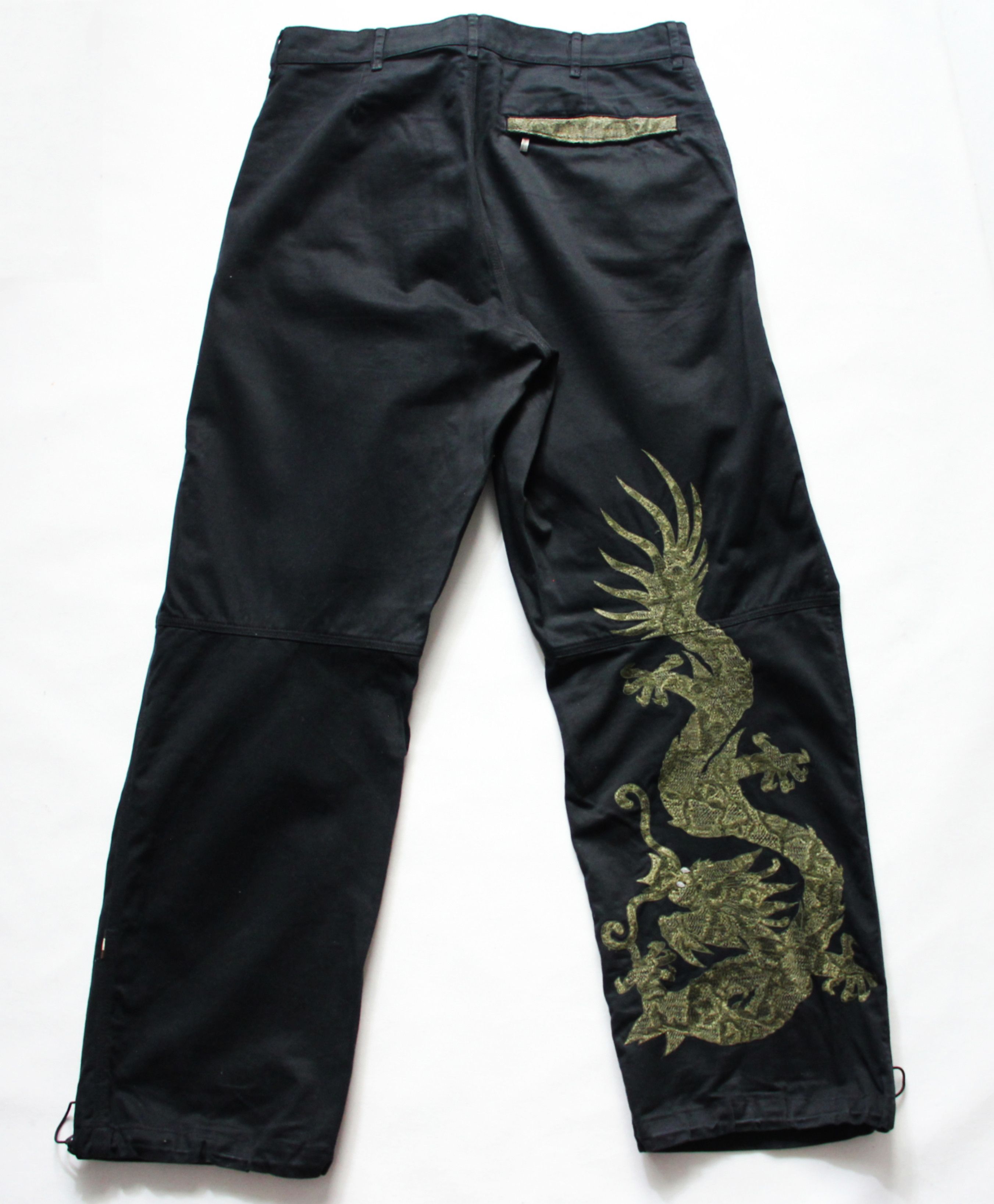 パンツ Maharishi Blue Dragon Trousers Maharishi Dragon-print Straight Trousers in Blue for Men