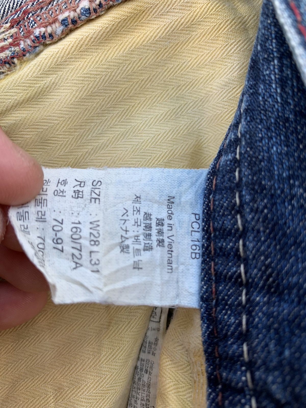 Levi's × Vintage Vintage Levis Strauss.co Distressed Denim Jeans Tag Yellow Size US 30 / EU 46 - 22 Thumbnail