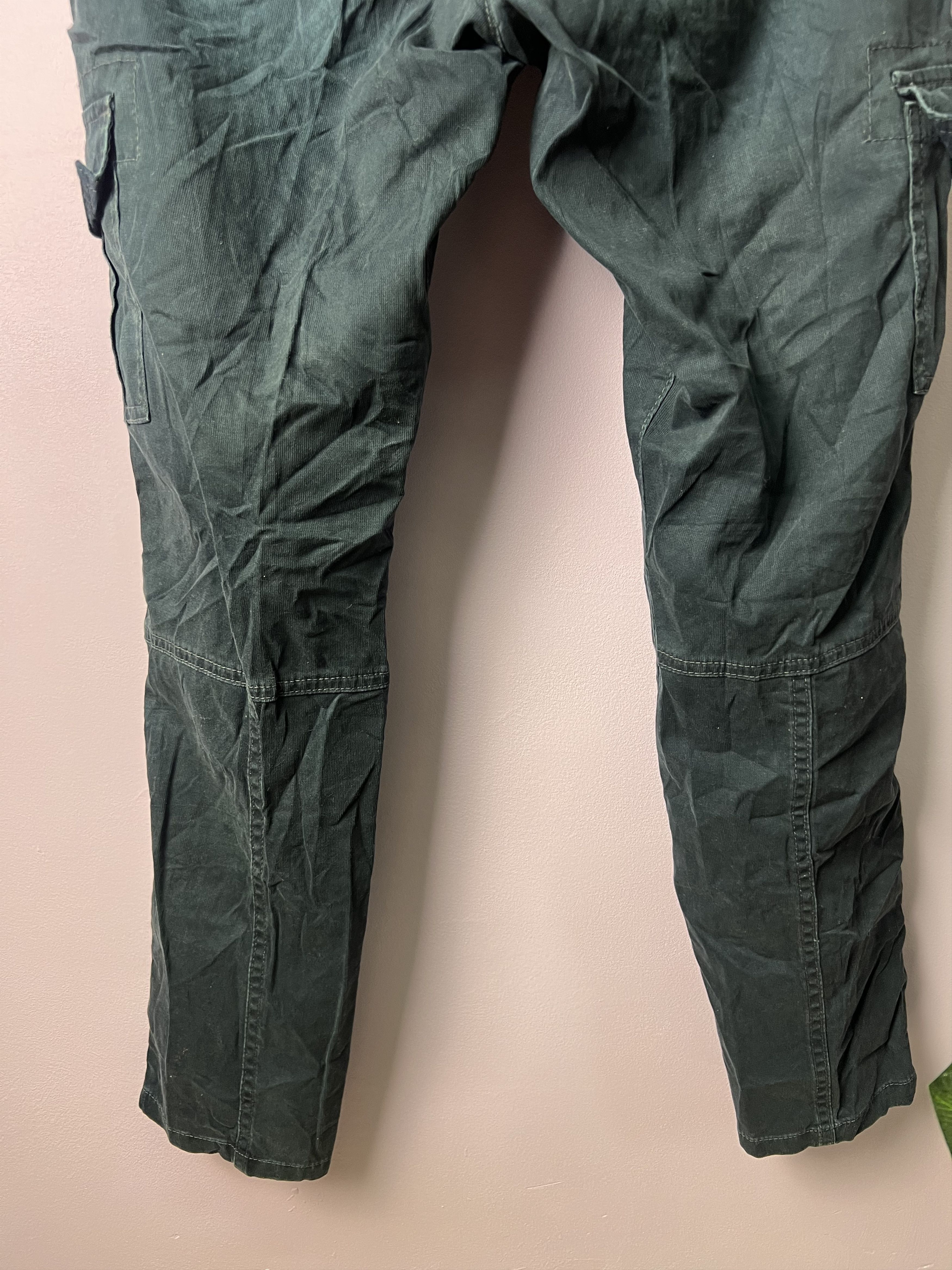 Abercrombie & Fitch 🔥Abercrombie & Fitch Cargo Pants Size US 29 - 15 Thumbnail