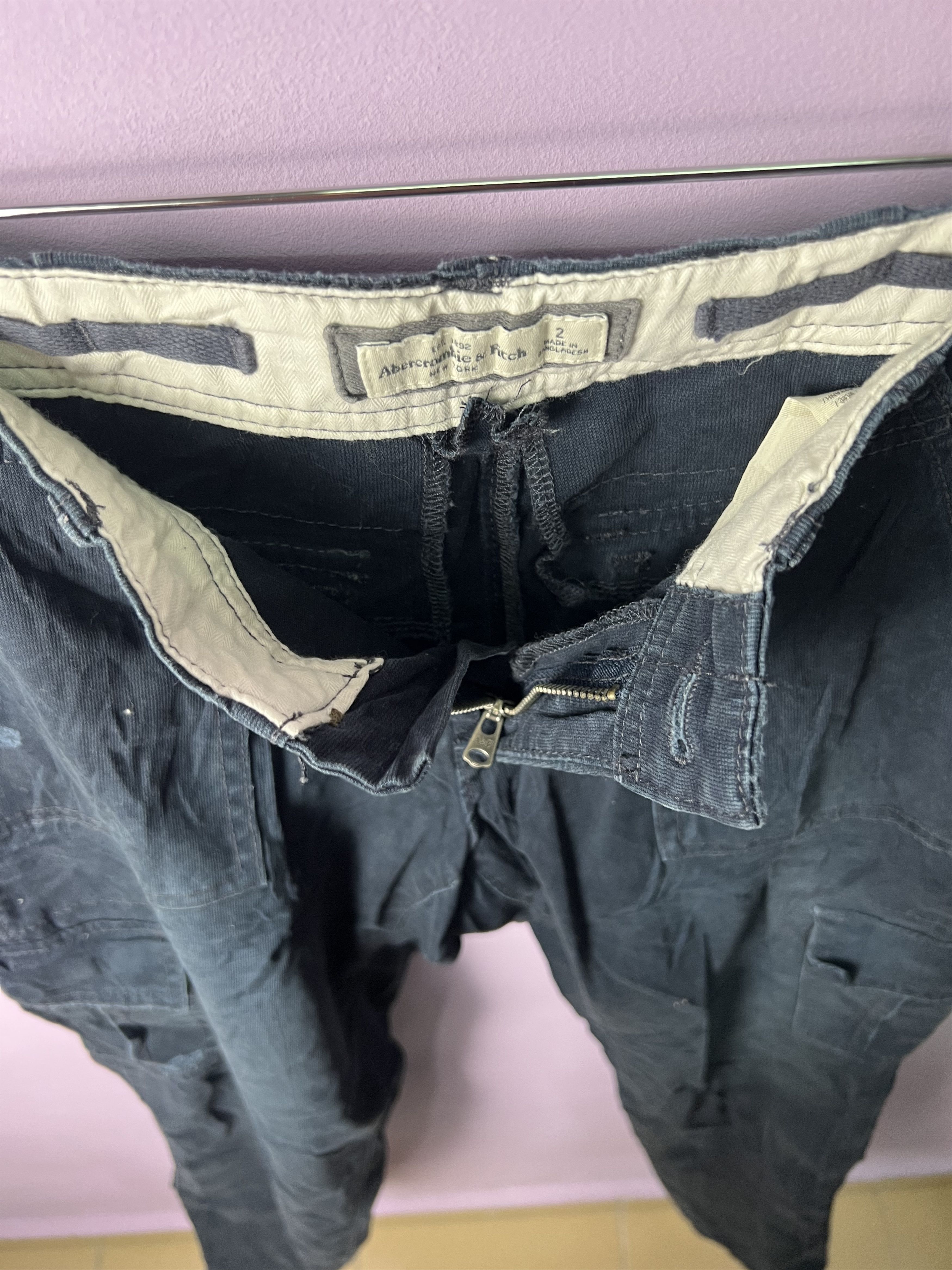 Abercrombie & Fitch 🔥Abercrombie & Fitch Cargo Pants Size US 29 - 11 Thumbnail